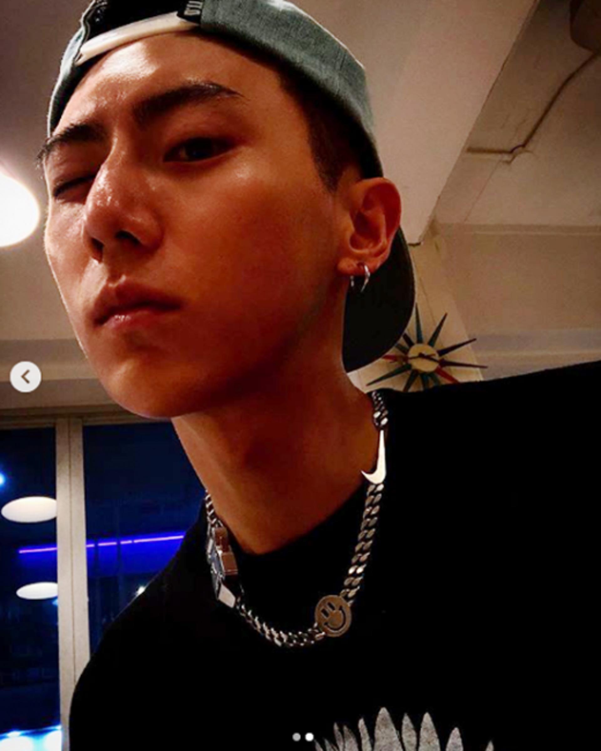 '군복무' 장현승 근황, 날렵해진 턱선 '눈길'