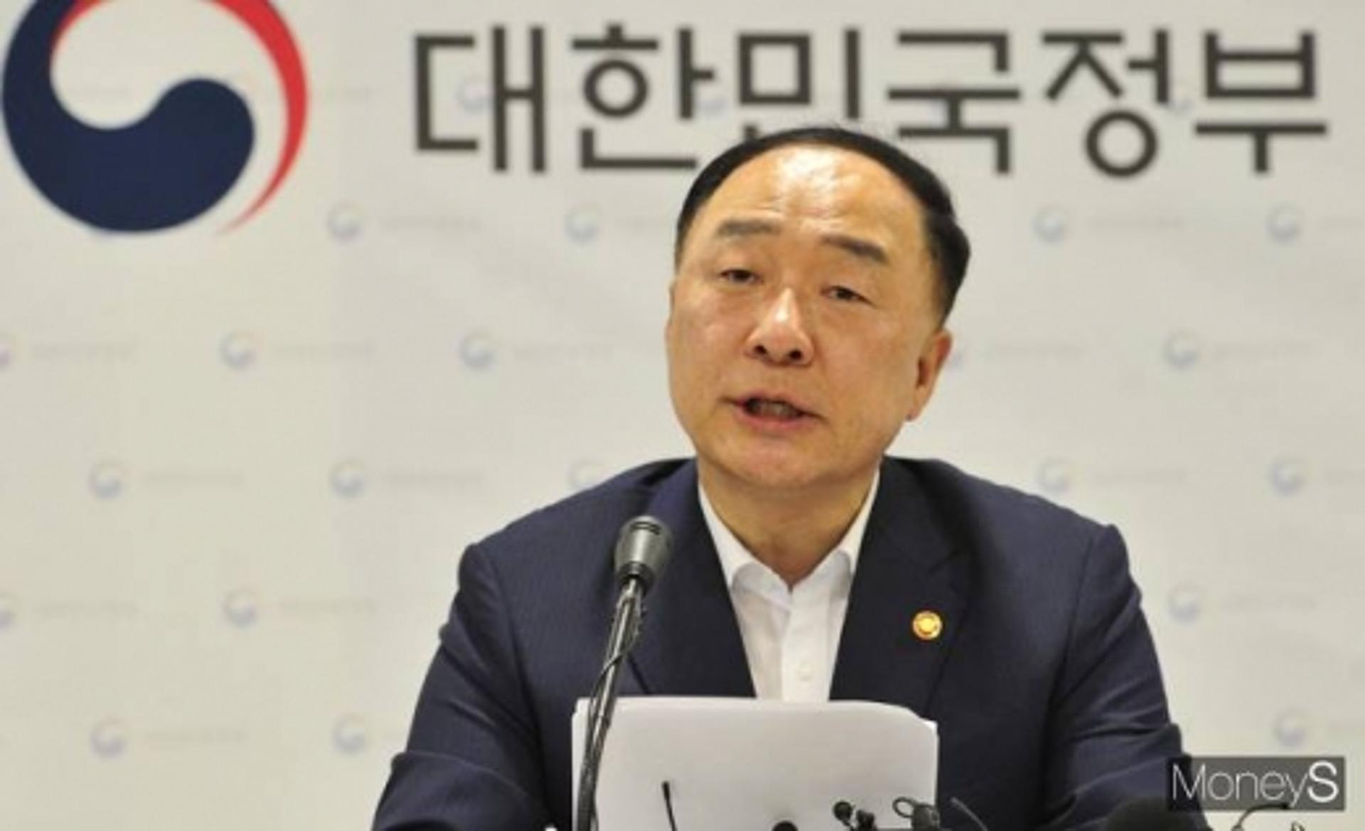 GTX사업 속도… 홍남기 “B 연내 예타 완료, C 2021년 착공, A 2023년 개통