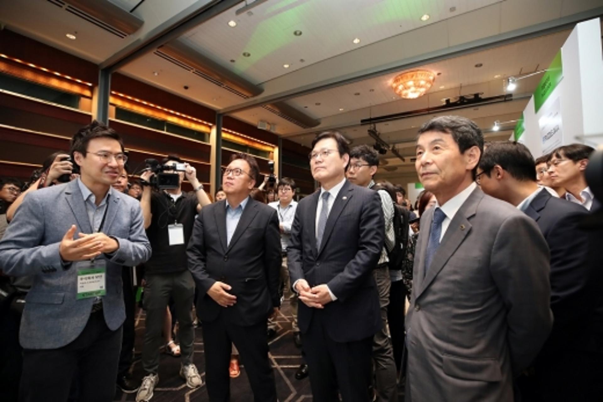 이동걸 회장 "넥스트라이즈, CES등 국제플랫폼 성장 희망"