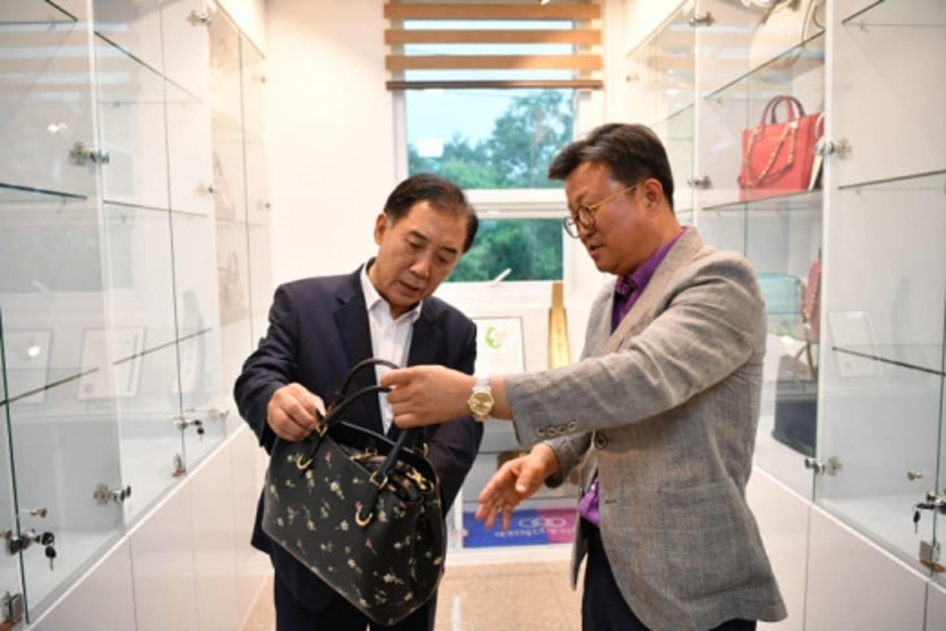 박윤국 포천시장, 왕방산공단 방문…'기업 소통 행보'
