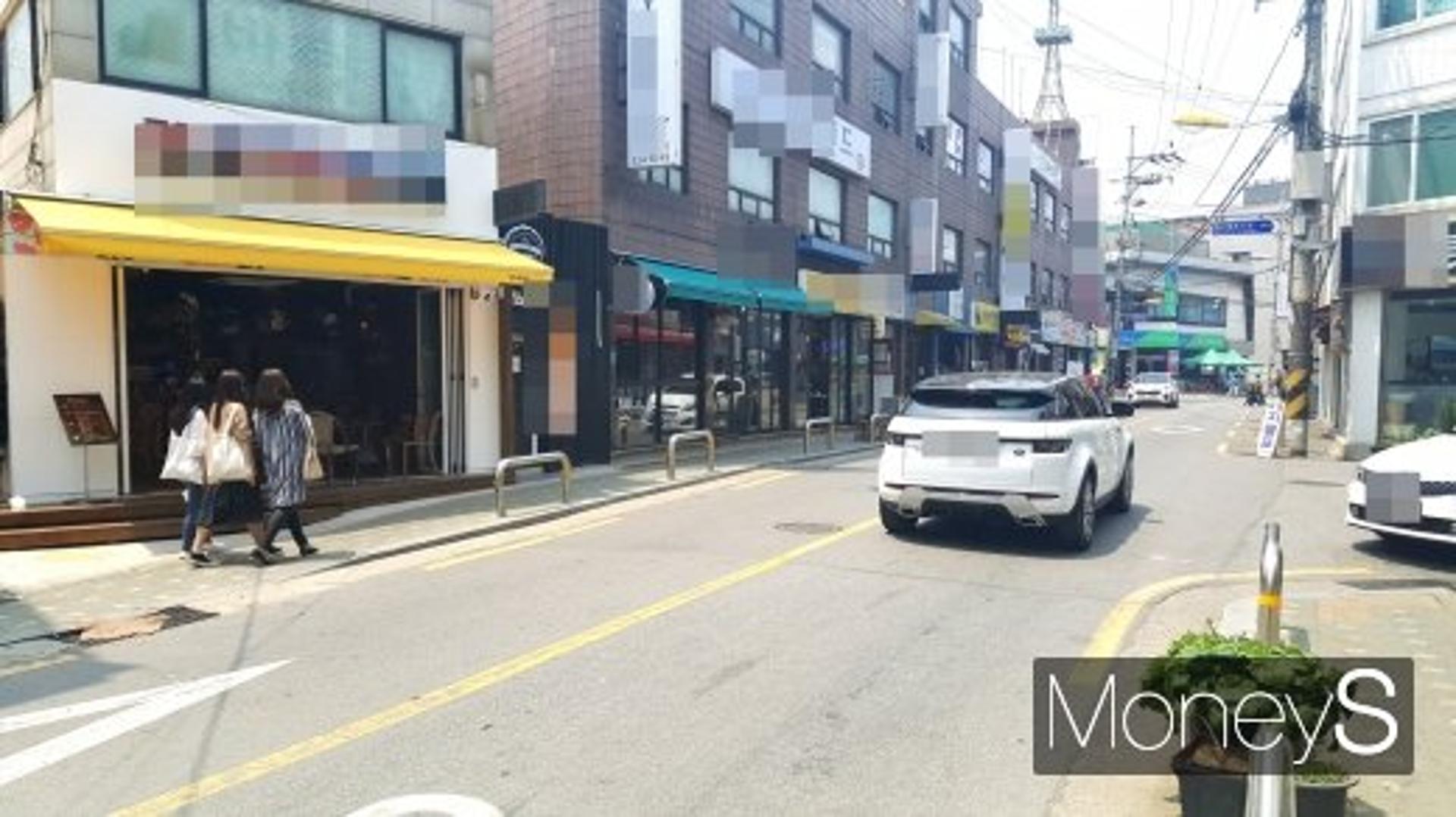 ‘망원동’에서 공짜로 살고 싶으면 ‘직방’을 찾으세요