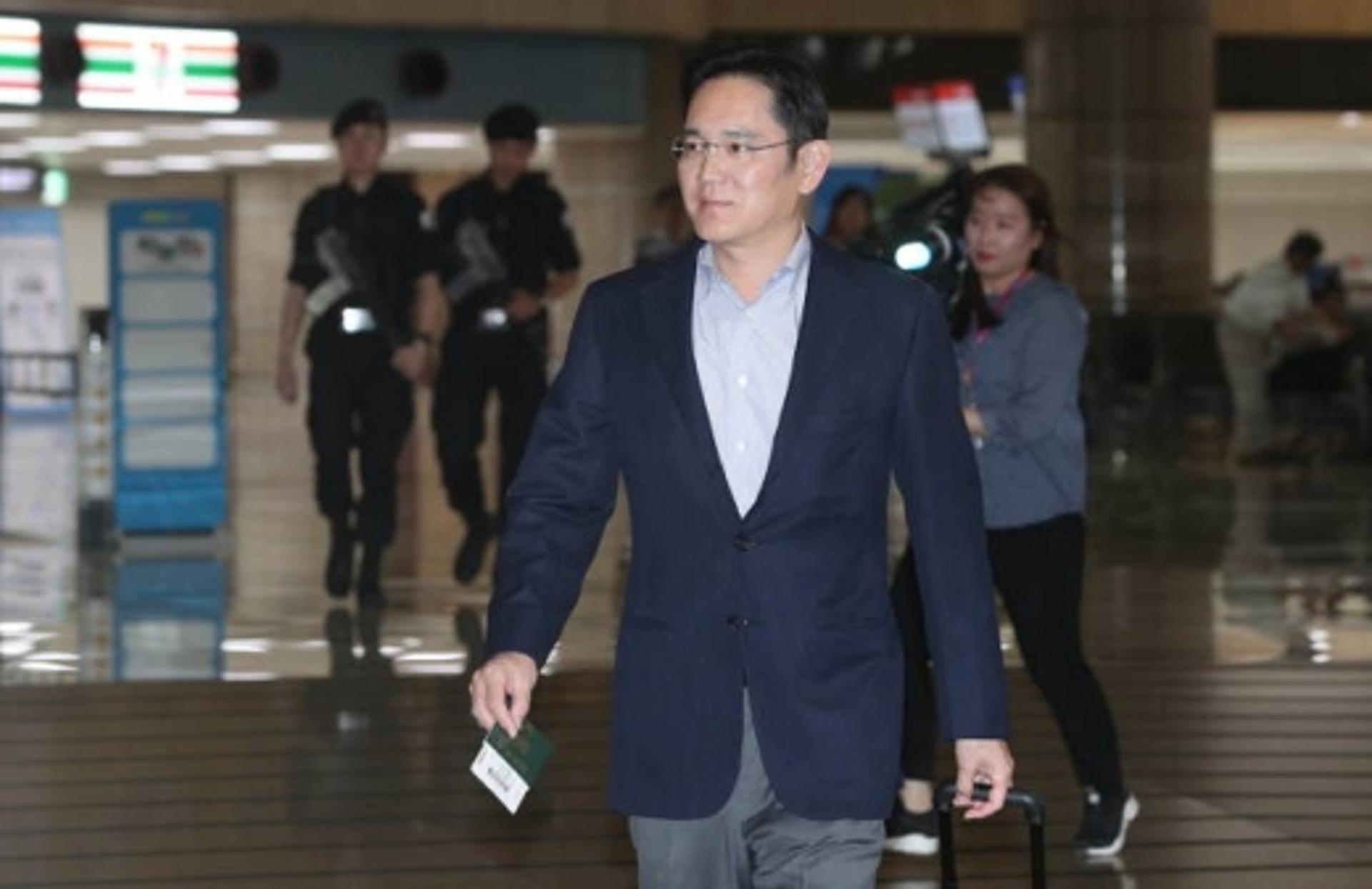 이재용 부회장, 사장단 긴급회의… “긴장하되 두려워 말자”
