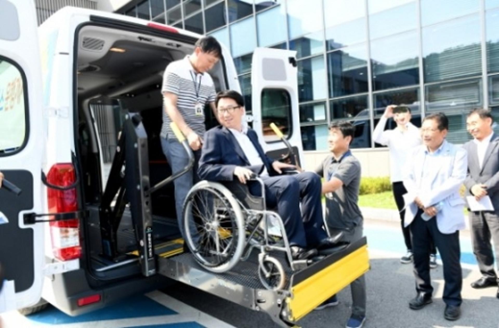 파주시 교통약자 맞춤형 셔틀버스 도입, 경기도 최초 운행개시
