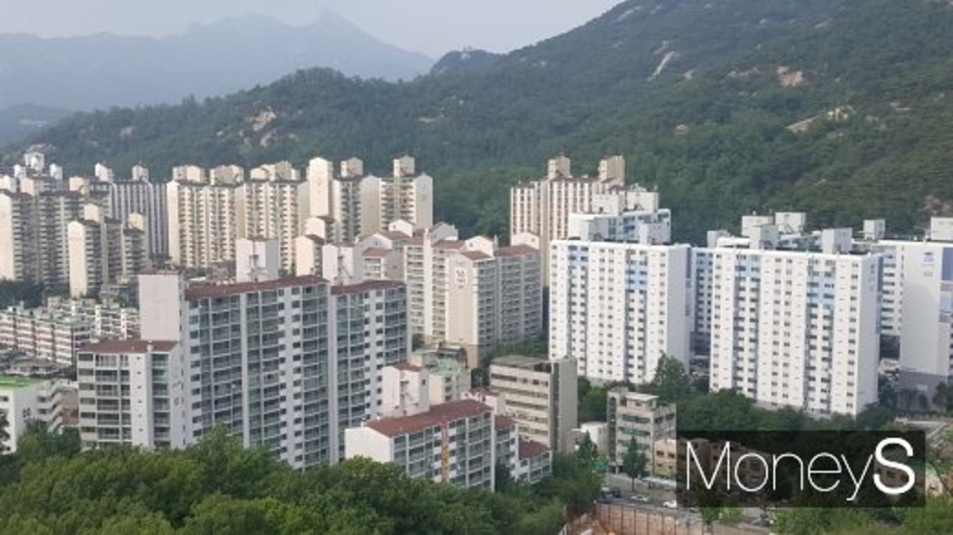 '3호선' 따라 들썩이는 경기 서북부 분양시장