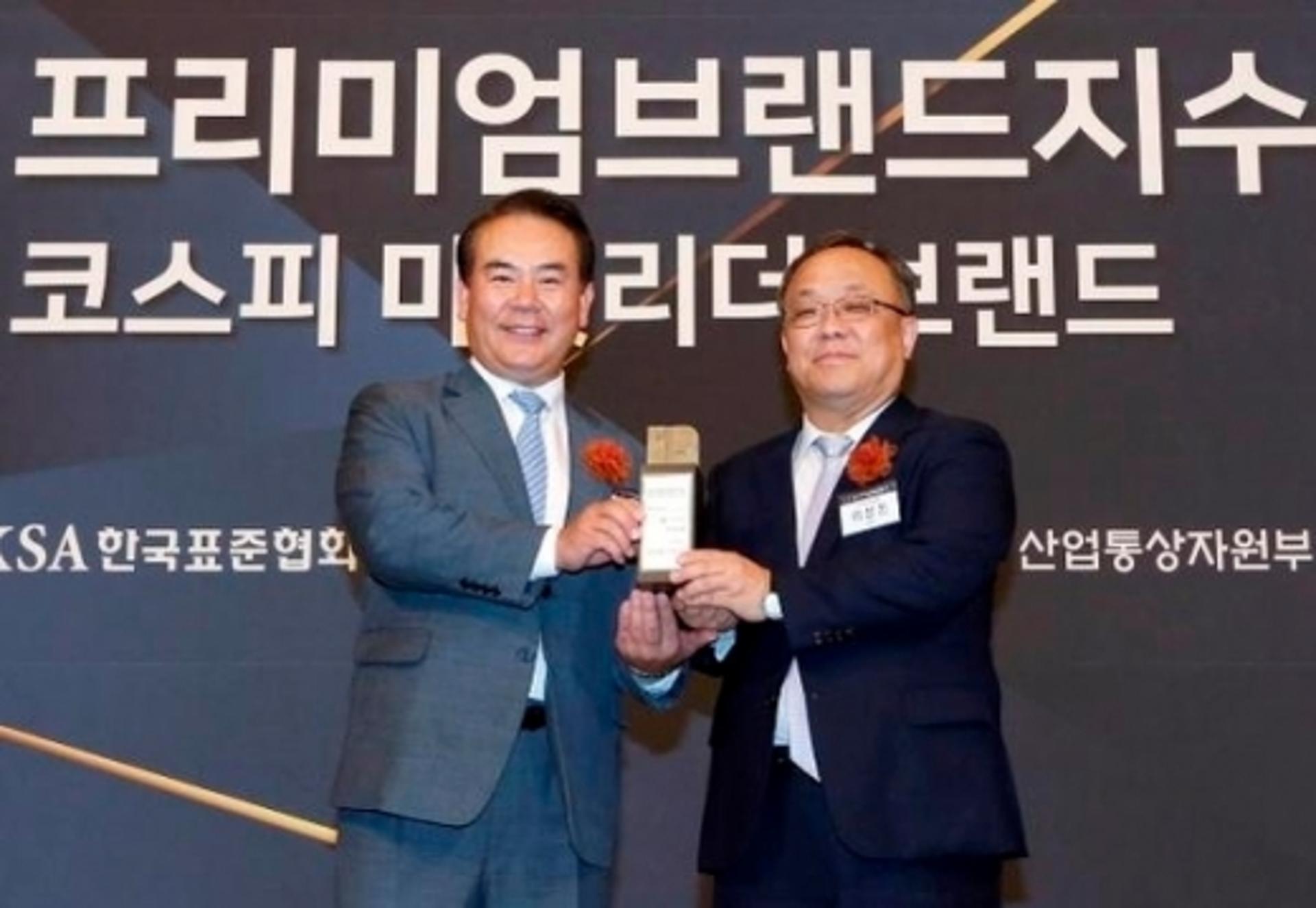 신한은행, 프리미엄 브랜드지수 은행·PB부문 1위 수상