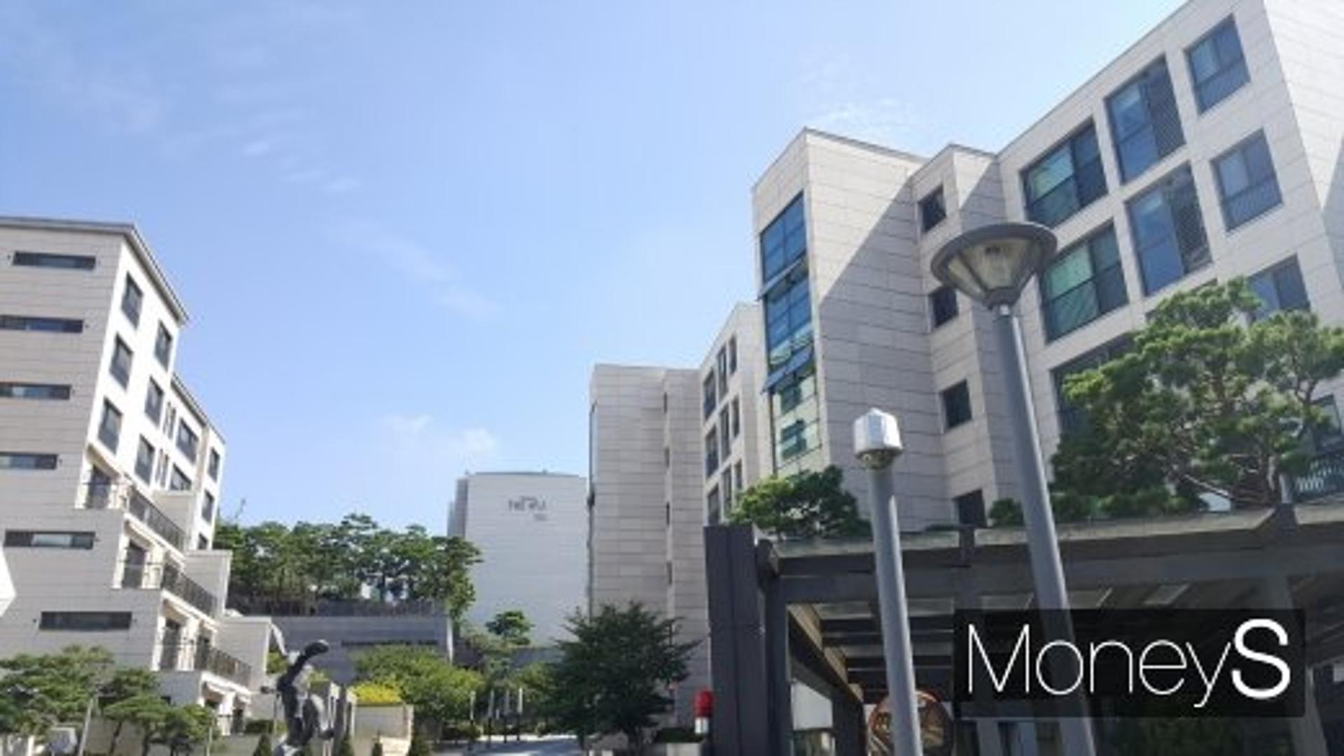 강남·서초·성동·용산에 거래가 상위 100위 밀집… 최고가는 ‘한남더힐’ 84억