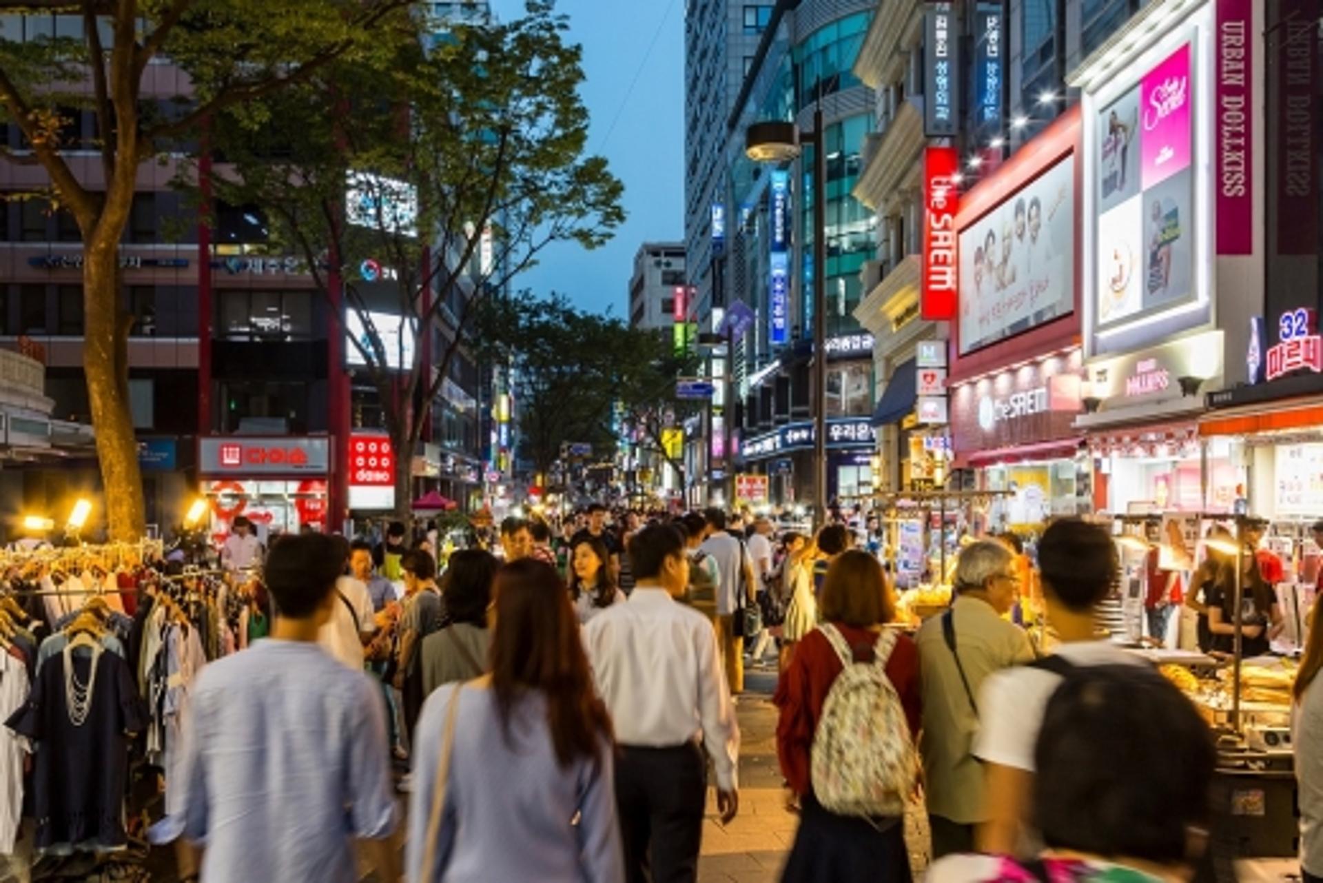 빚내서 장사한다… 도소매·숙박음식 대출 역대 최고
