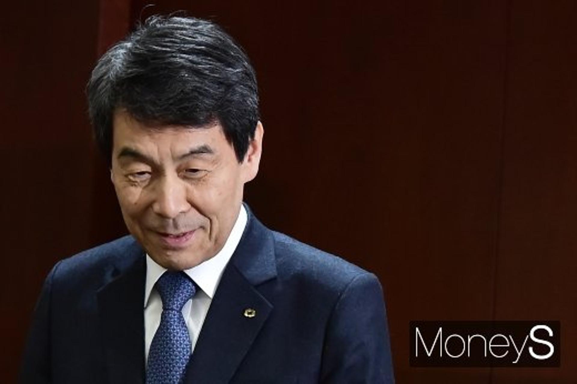 이동걸 회장 "연봉 1억원에 더 달라는 한국GM 노조… 명분 없다"