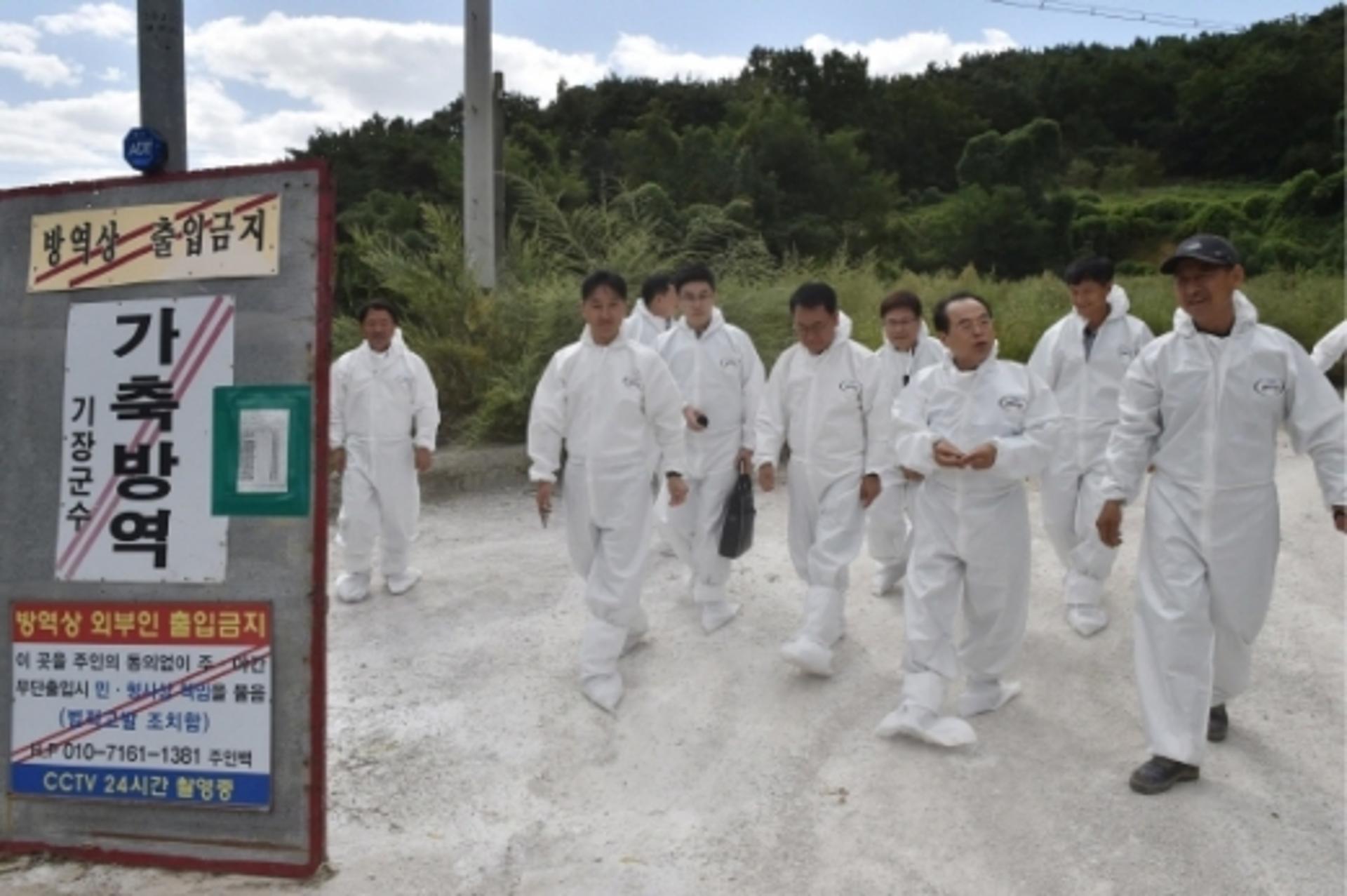 오거돈 부산시장, 기장군 양돈농가 현장 방문