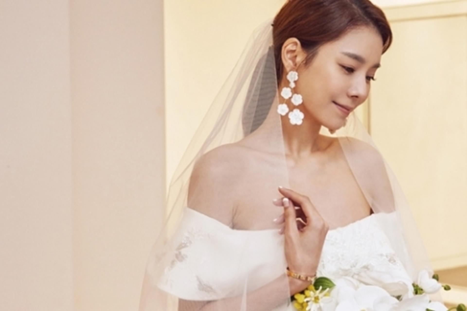 황지현 결혼, 10월의 신부된다… 웨딩드레스 자태 보니