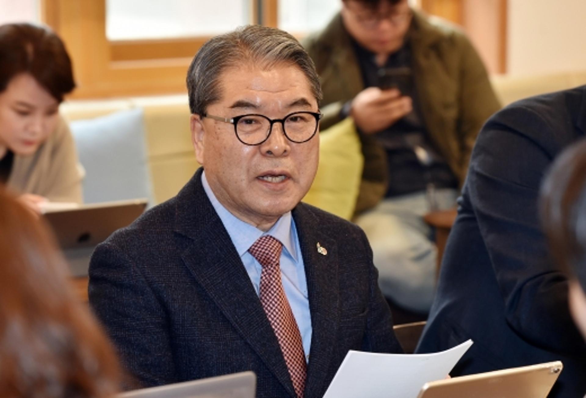 이재정 경기도교육감. '이재명 선처요청' 탄원 나선 이유는