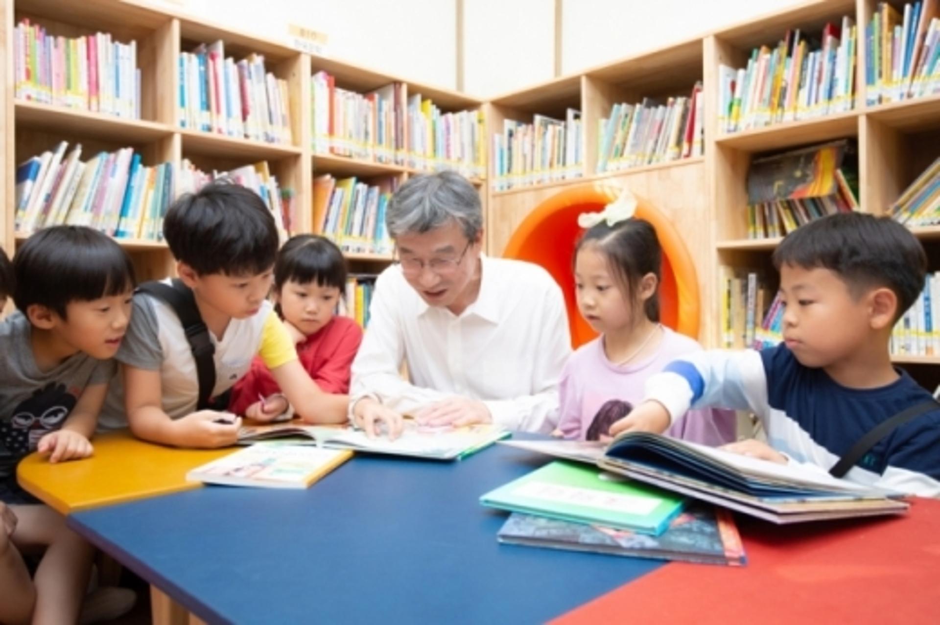 KB국민은행, 전주 '인후비전 작은도서관' 개관