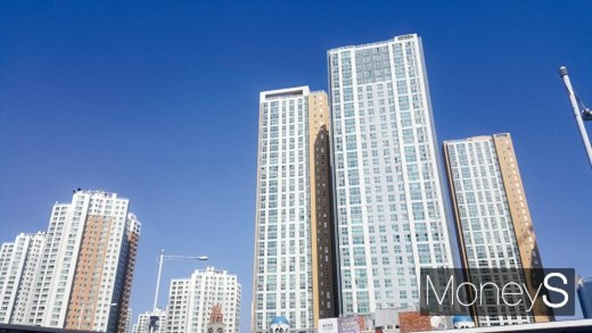 [르포] 서울 아파트 10억? 김포는 4억?