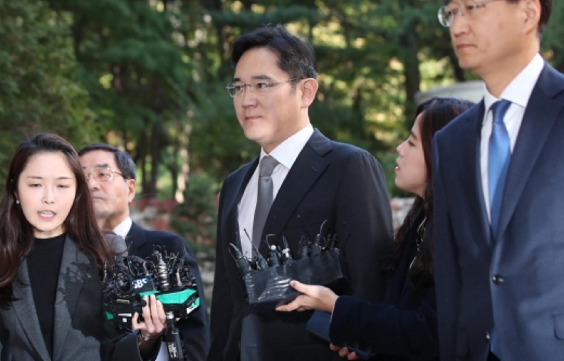 이재용 부회장 파기환송심 첫 재판 출석… “심려끼쳐 송구”