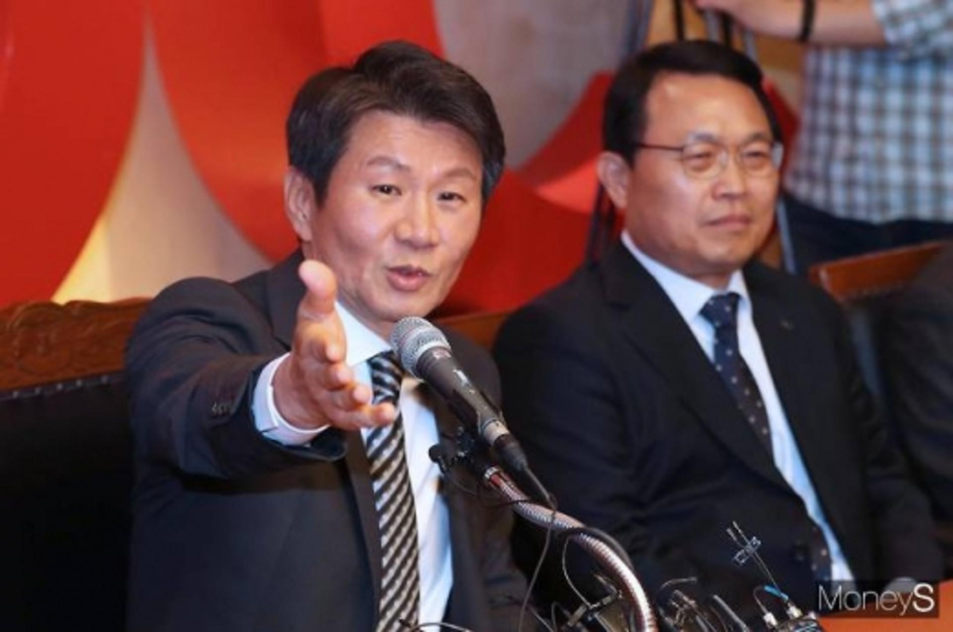 정몽규 "아시아나항공 지속적인 투자로 초우량 경쟁력 갖출 것"(공식입장)