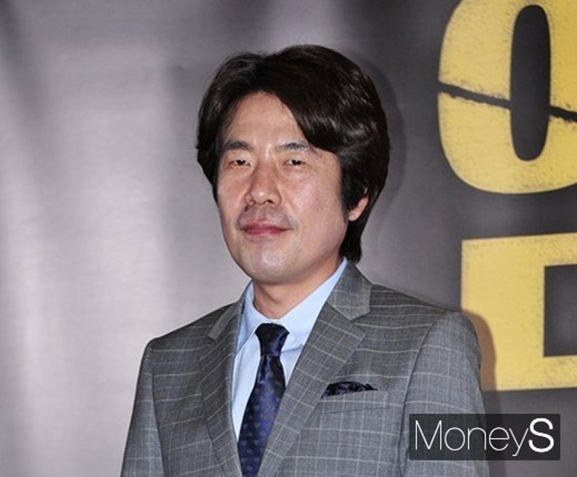 오달수 컴백, 자숙 끝 '이웃사촌'으로 돌아온다