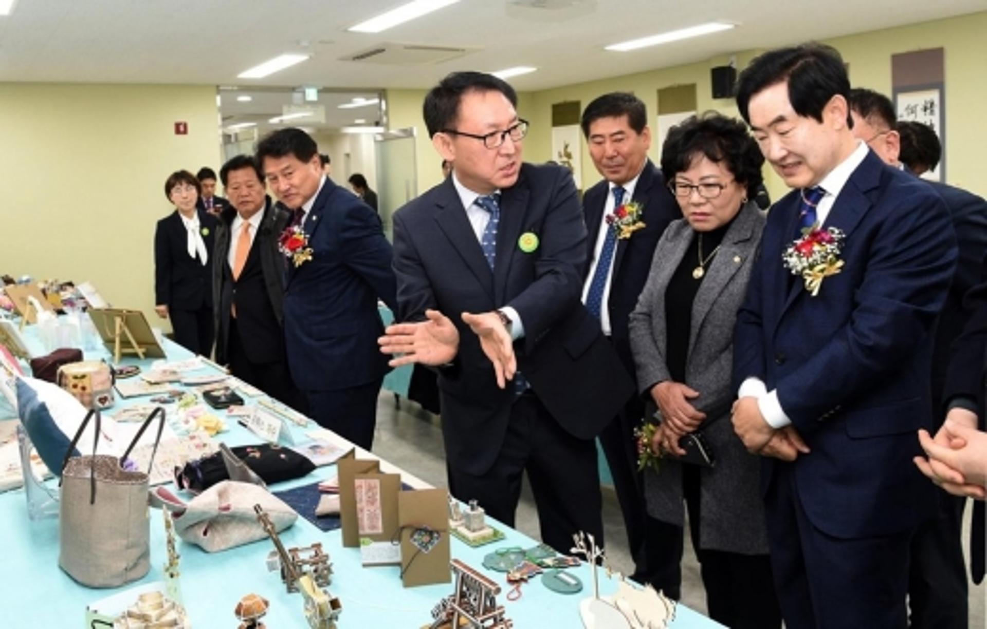 안병용 의정부시장 치매·건강 지원센터 개소식 참석