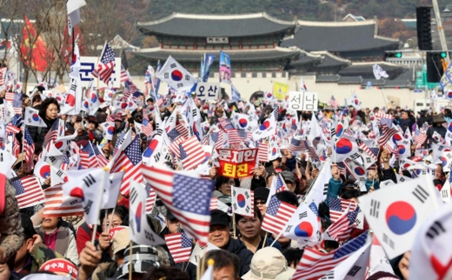 주말 광화문 대규모 집회… '검찰개혁·적폐청산' 맞불