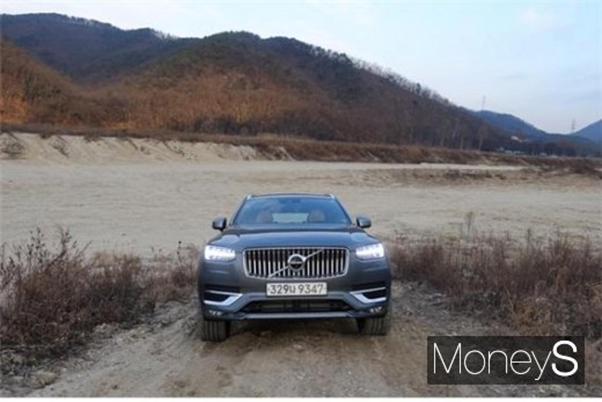 [시승기] '독보적인 존재감' 볼보 XC90… 200㎞ 타보니