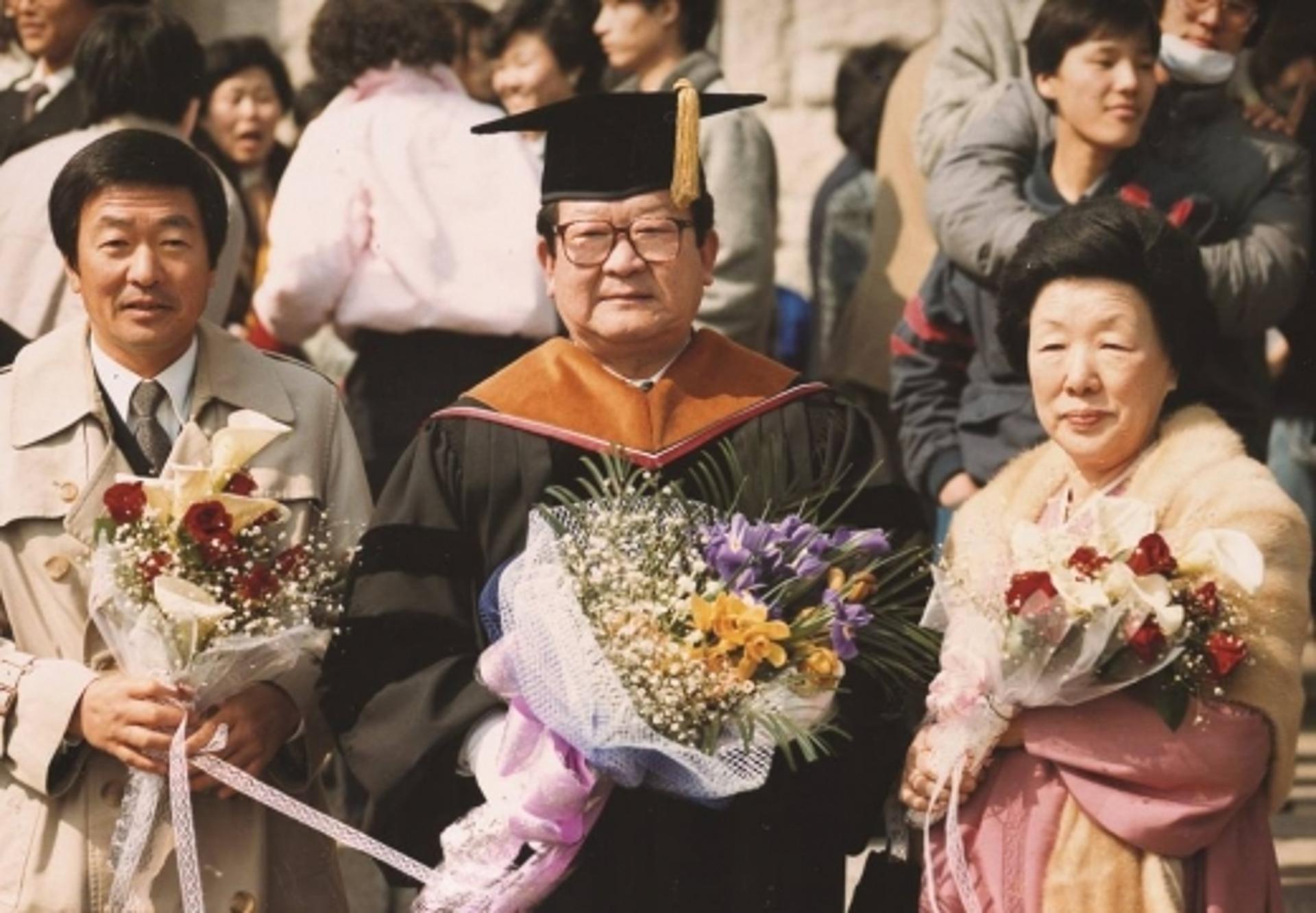 글로벌 LG그룹 세운 주역, 구자경 명예회장 영원히 잠들다