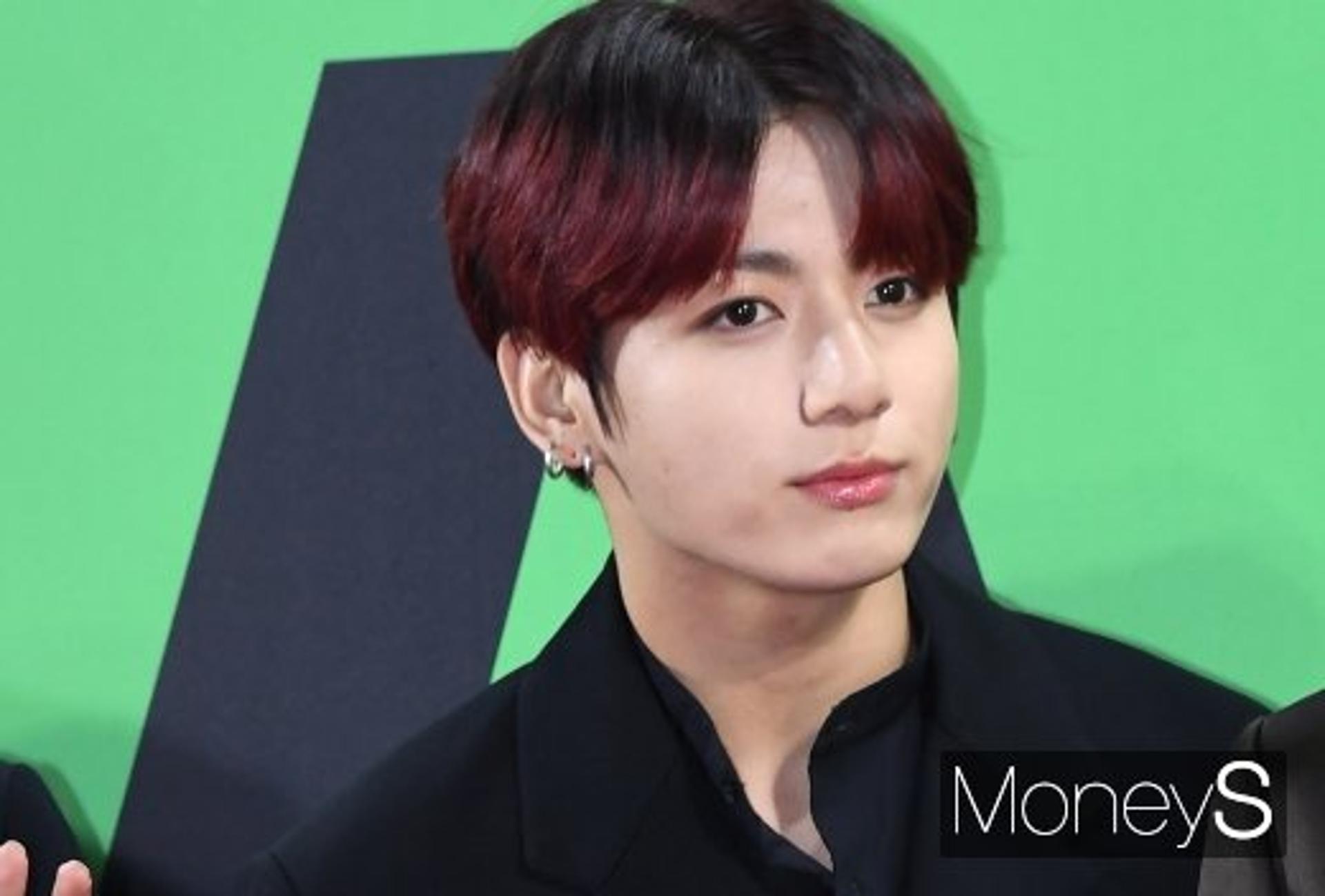 BTS 정국 '2019 세계 미남얼굴' 1위… "월드와이드핸섬"
