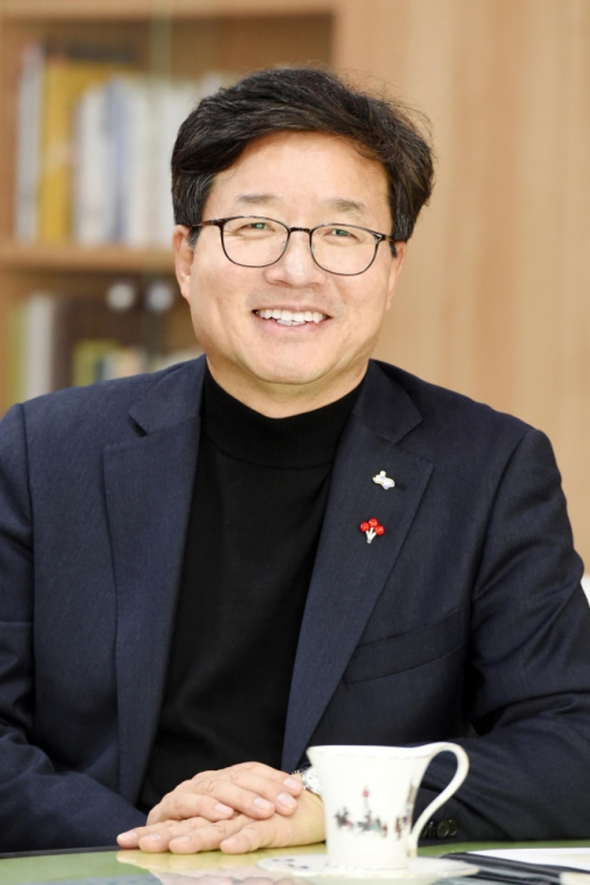 [신년사] 염태영 수원시장, "시민과 함께 진정한 자치분권 나래 펼칠 것"