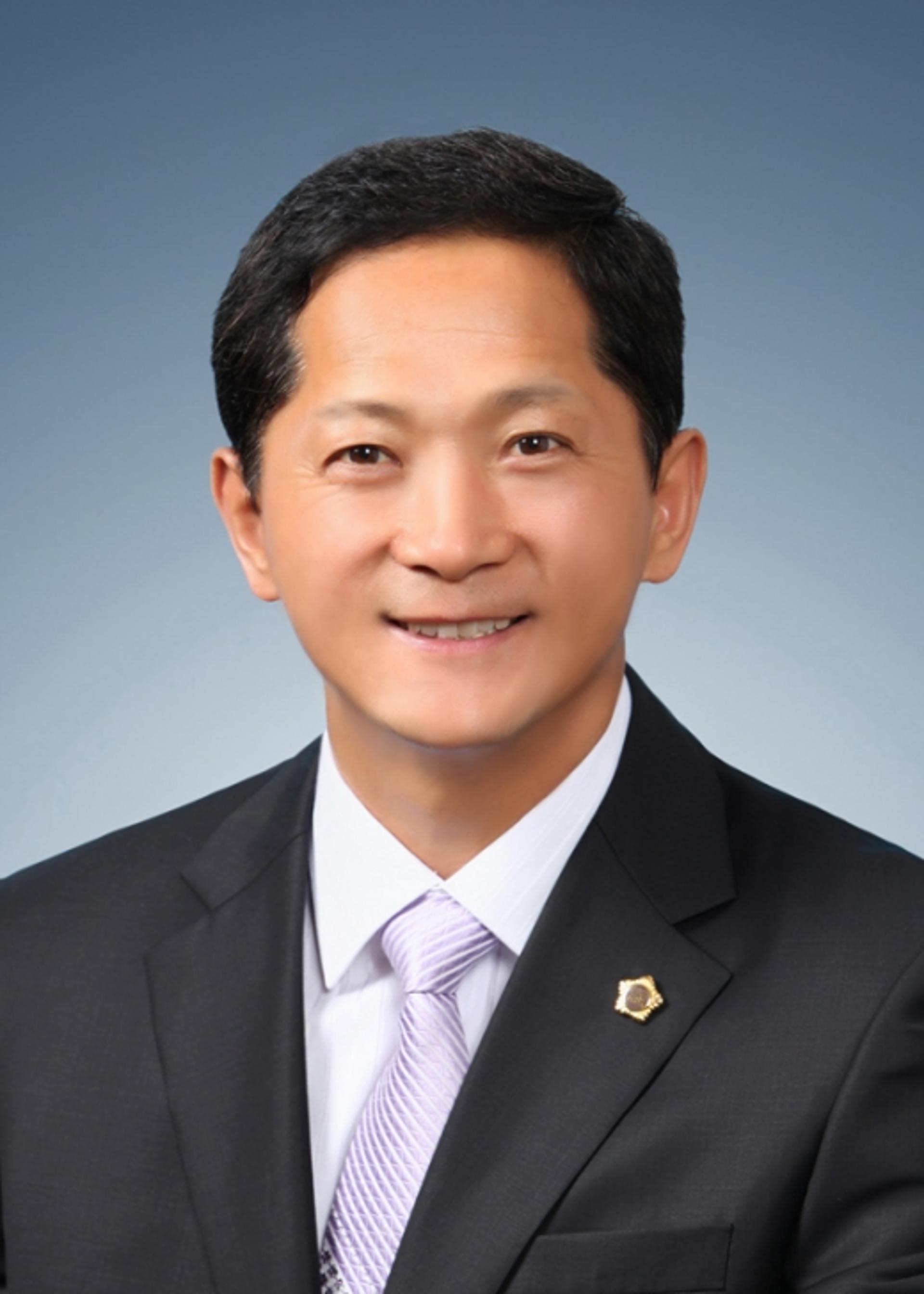 이재준 고양시장 "일자리·자족시설 성장동력 마련 매진할 것"