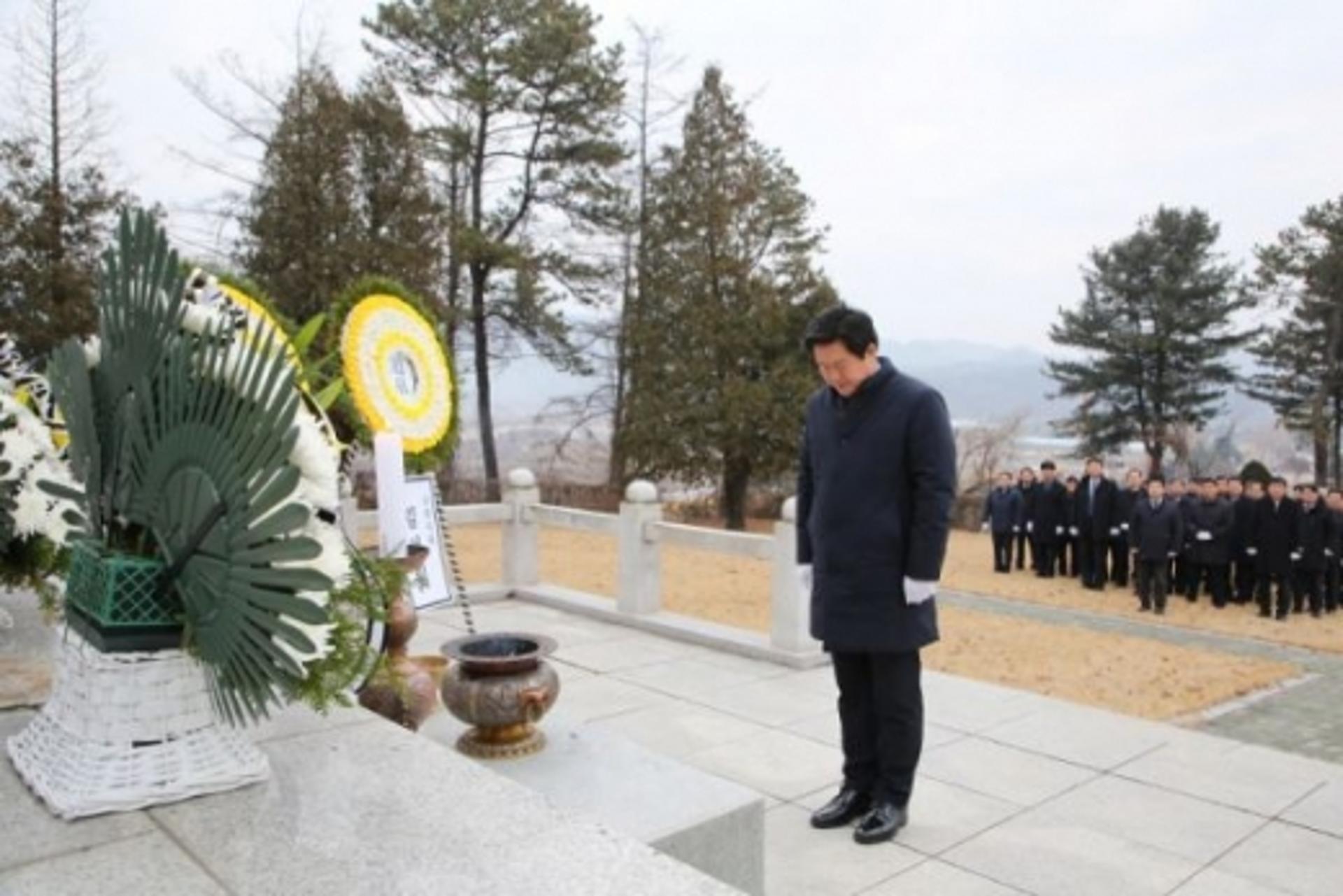 김광철 연천군수, 현충탑 참배