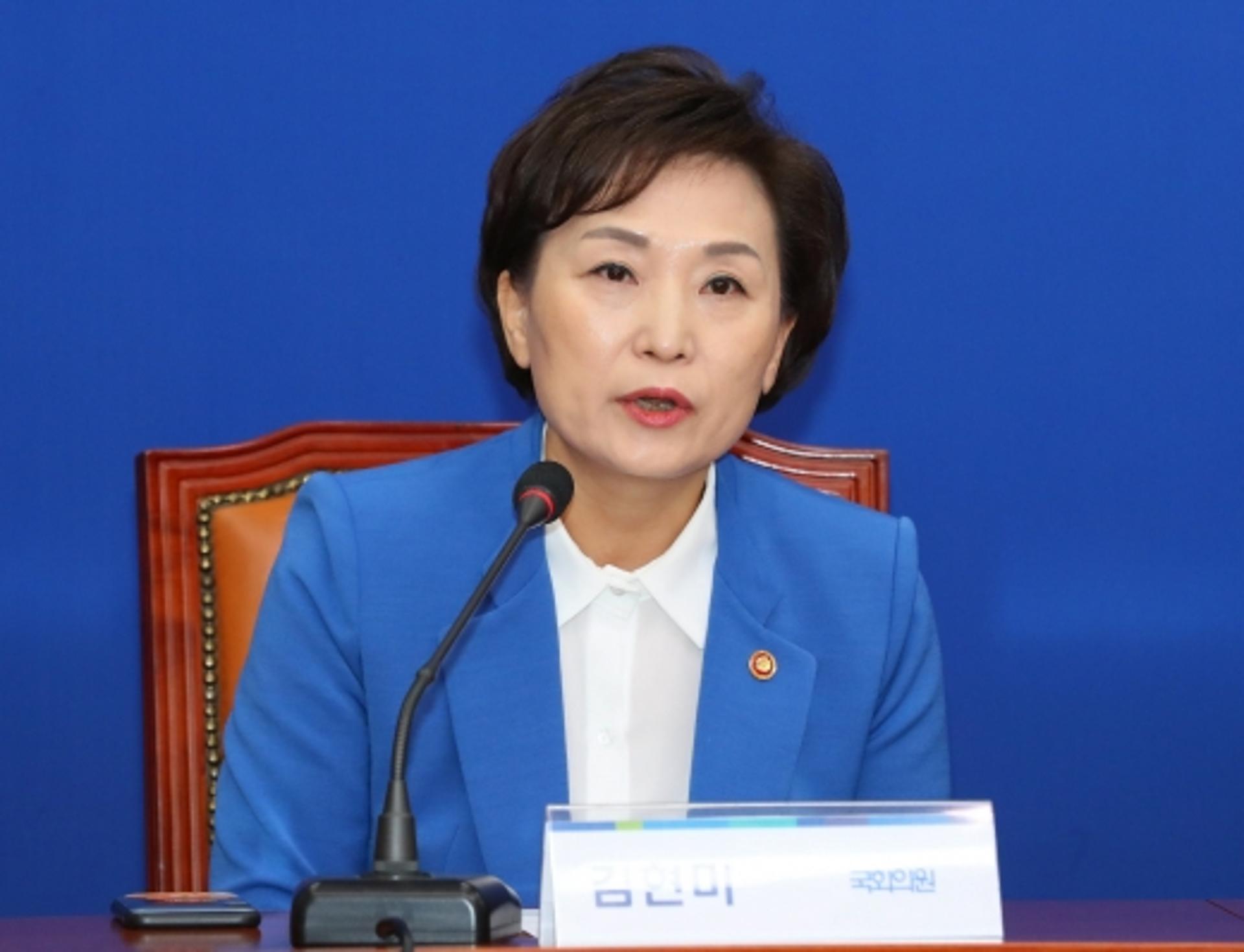 김현미 불출마 결심에 초강력 부동산대책 또 나올 가능성↑