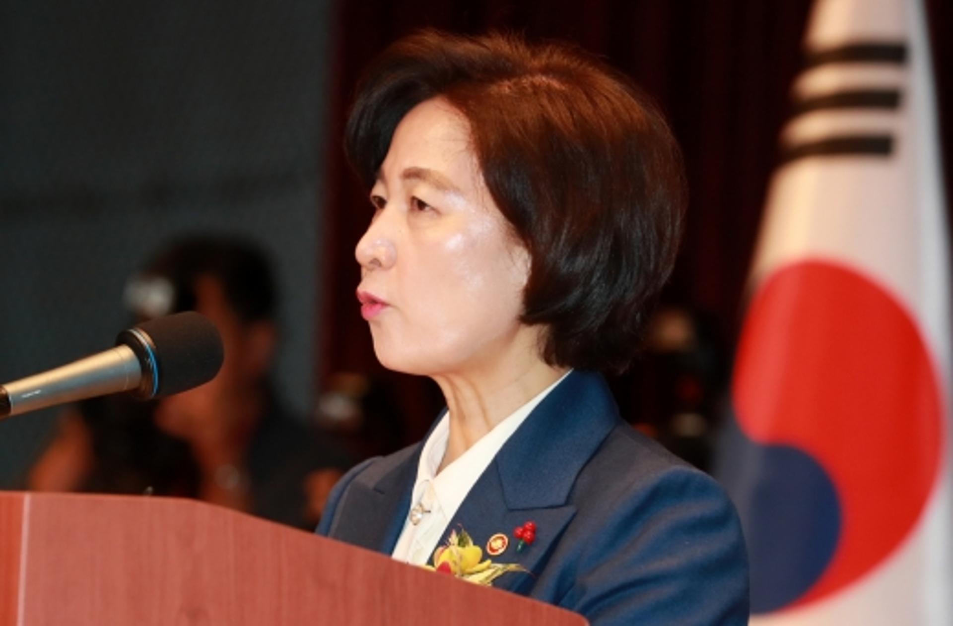 대규모 검찰 인사 앞두고 추미애·윤석열 만남에 촉각