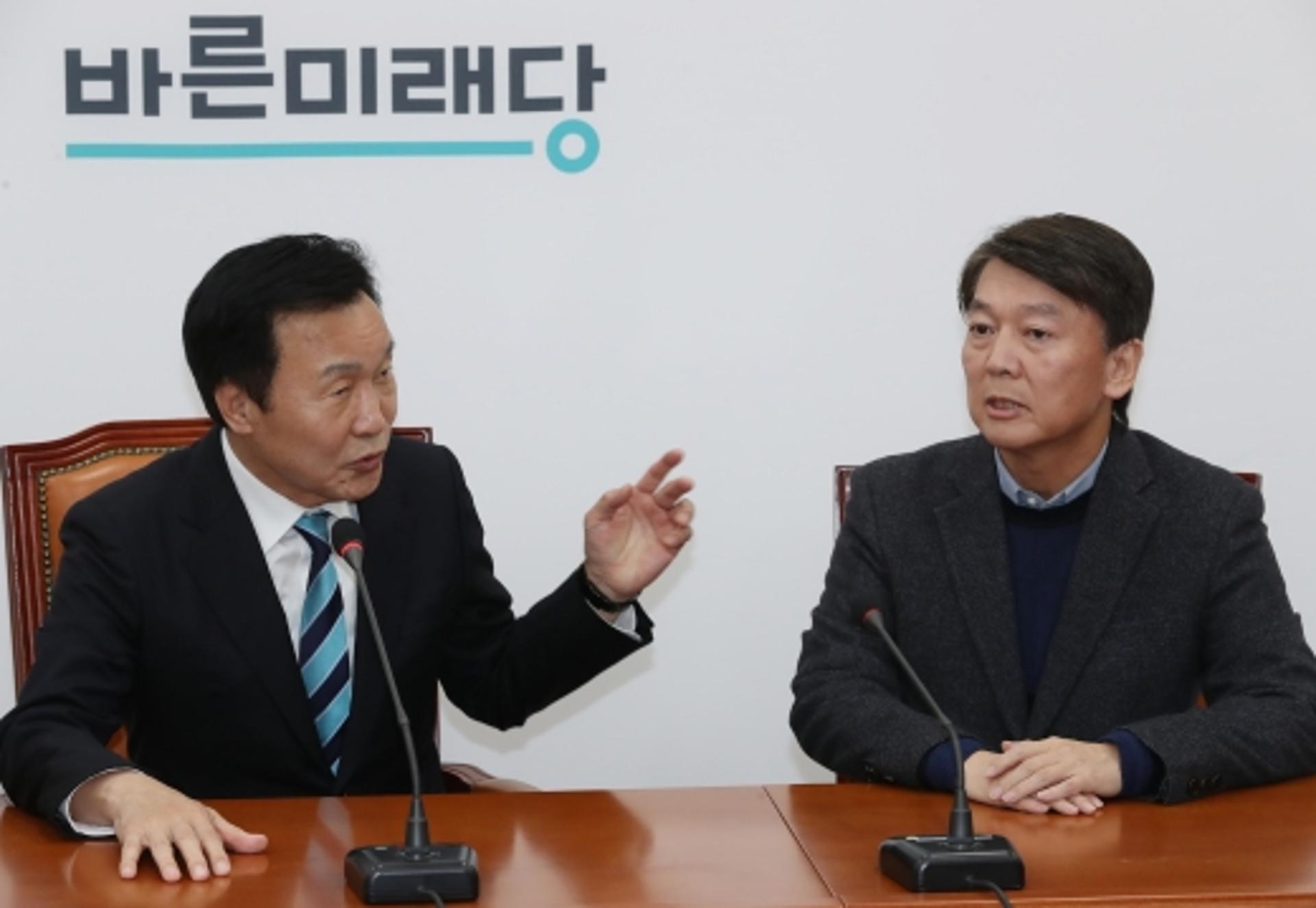 안철수 "바른미래 비대위원장 맡겠다"… 손학규 "글쎄"