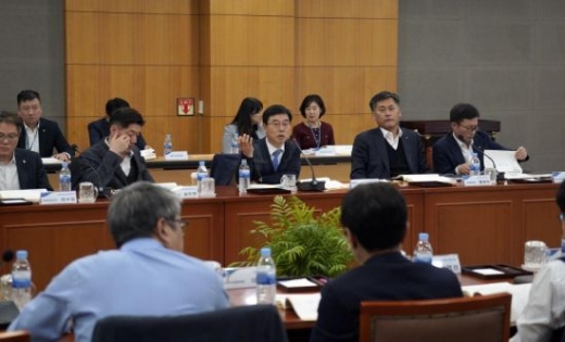 NH농협금융, 자산운용 전략회의 "자산·전략 다변화 추진"