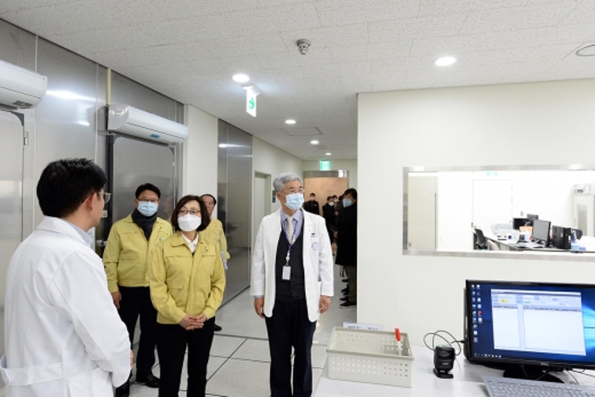 은수미 성남시장, 신종코로나 관련 성남시의료원 방문·점검