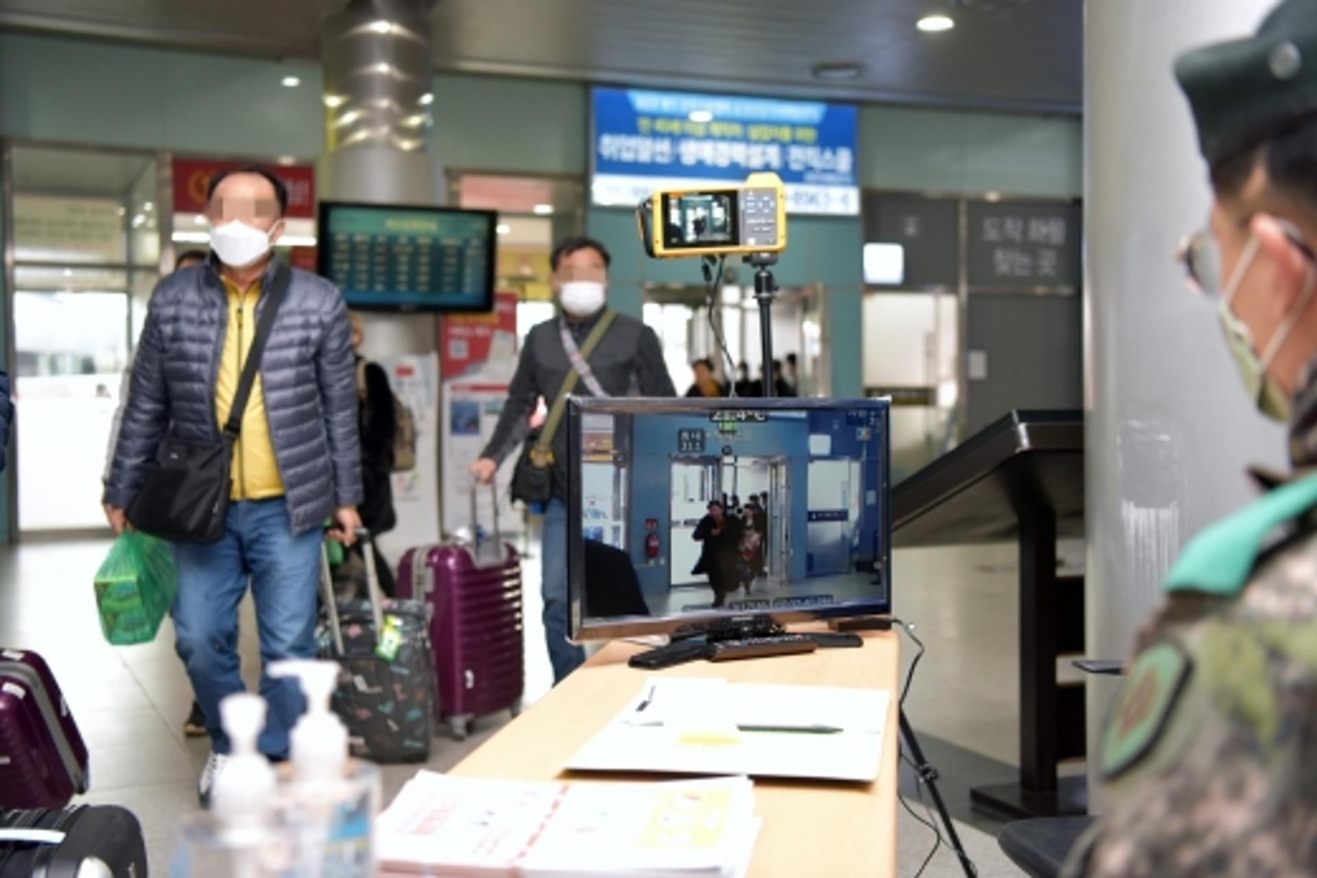 광주 유·스퀘어, 신종코로나바이러스 차단 ‘사력’