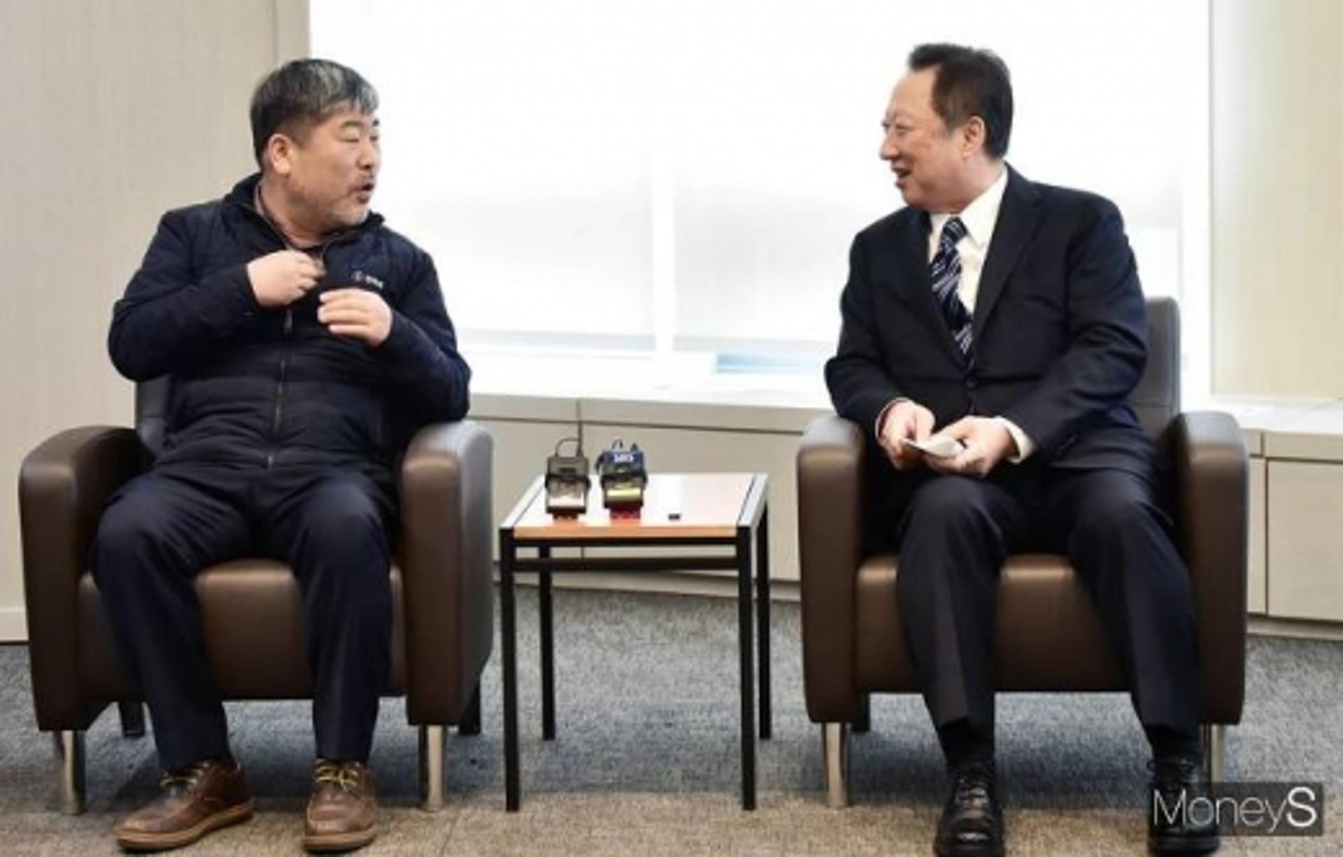 박용만, 김동명 한국노총 위원장과 회동 “코로나19 힘합쳐 대처하자”