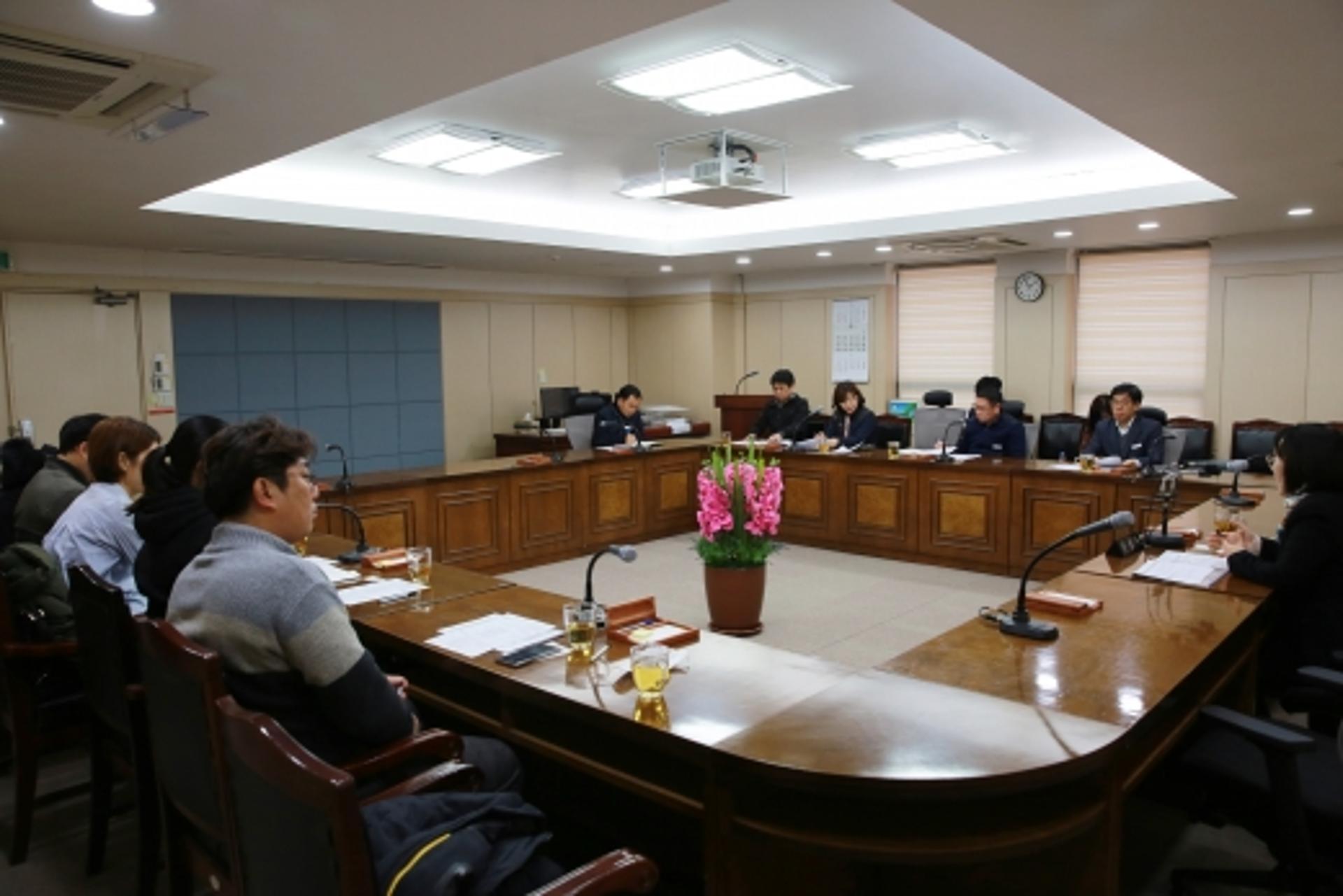 군포시의회, 시민체육광장 인라인장 보수 주민간담회 진행