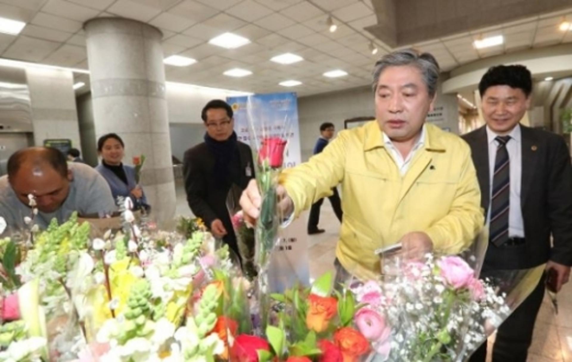 경기도의회 헌혈운동·이천농산물 구매행사 성료