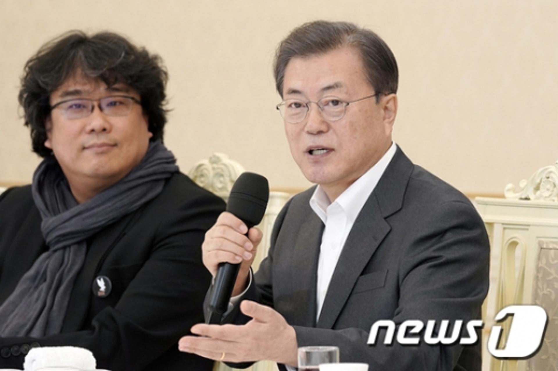 '기생충' 제작진과 짜파구리 오찬, 문 대통령 무슨 말 했나