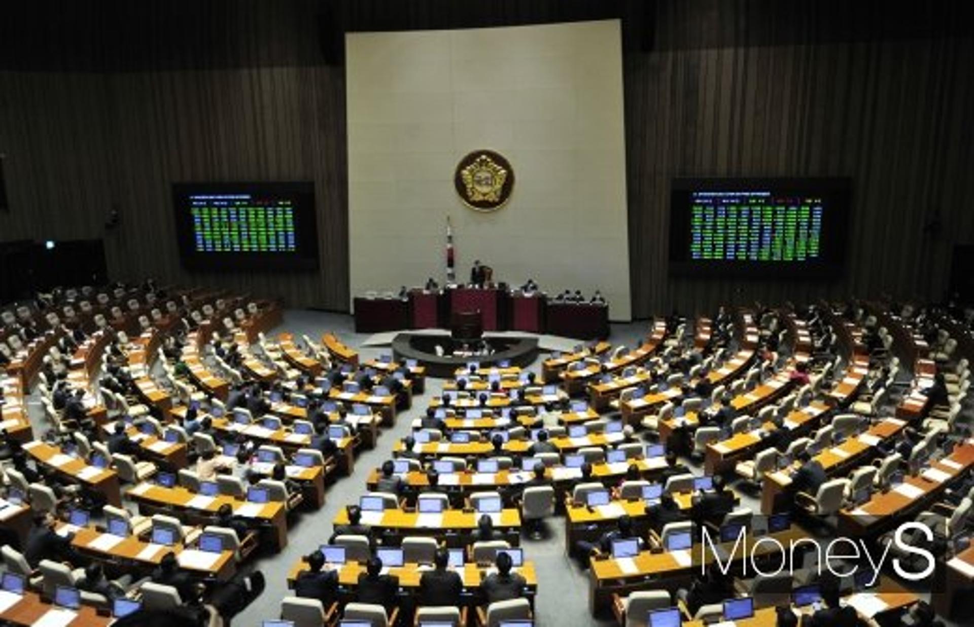 여야 간사 합의에도 인터넷은행법 부결… 케이뱅크 미래는