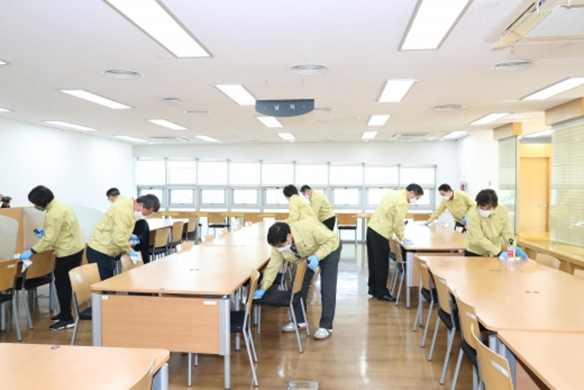 구리시의회, 방역소독활동 참여… 피해극복 희망 메시지 전달
