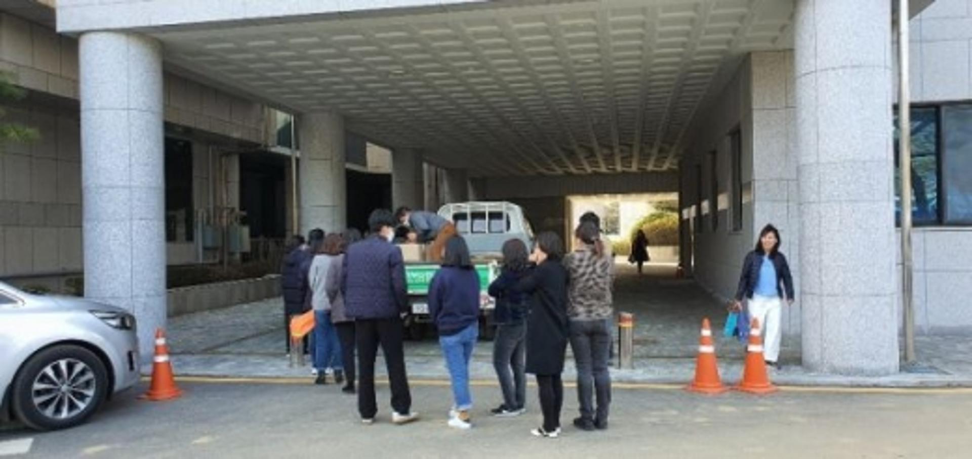 남양주시 "'친환경 딸기 팔아주기'로 코로나19 위기 극복"