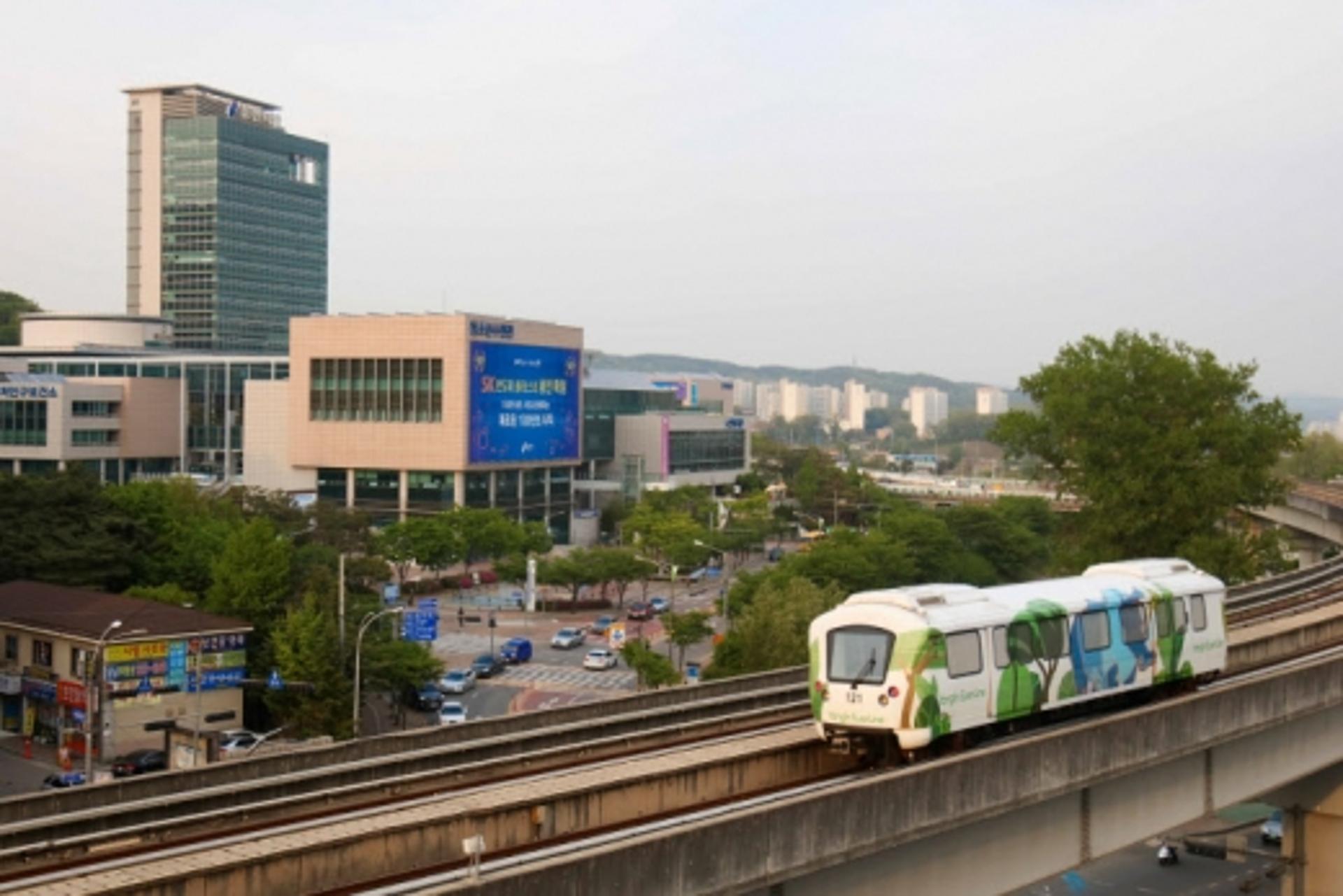 용인경전철 노조 총파업 돌입, 열차는 정상 운행
