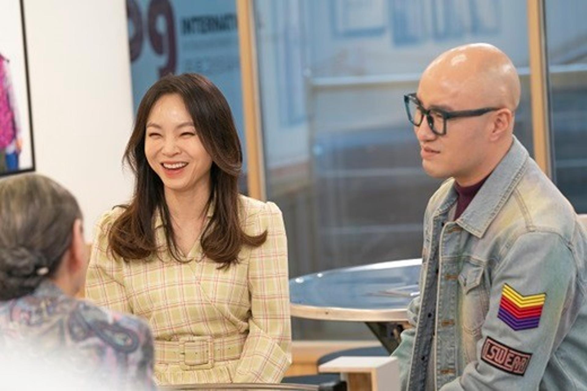홍석천 왁스, 과거 한방 쓴 사이라고?