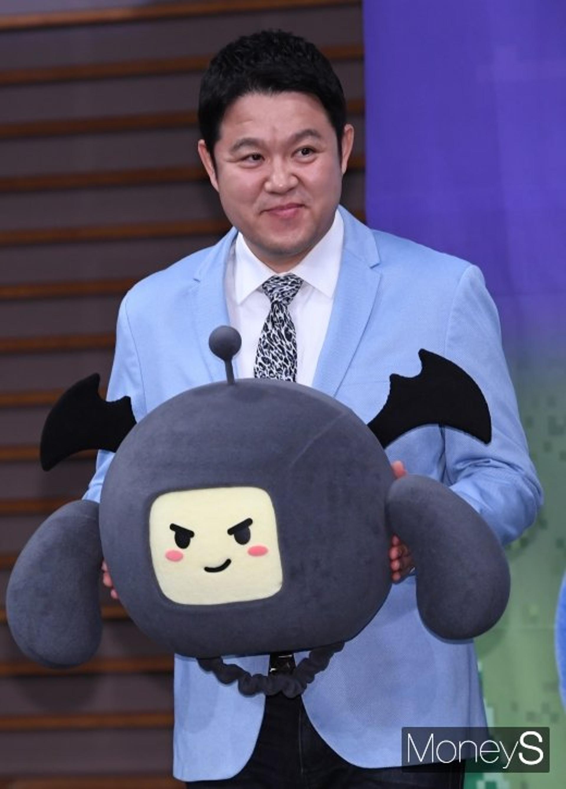 김구라 동거 고백… "아침밥도 해준다♥"