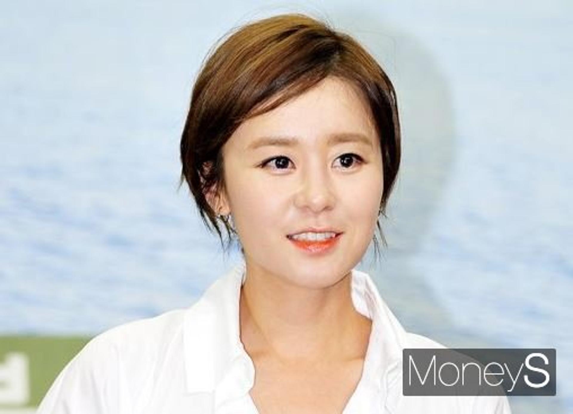 최강희 나이, 올해 44세… "아이 입양하고파"
