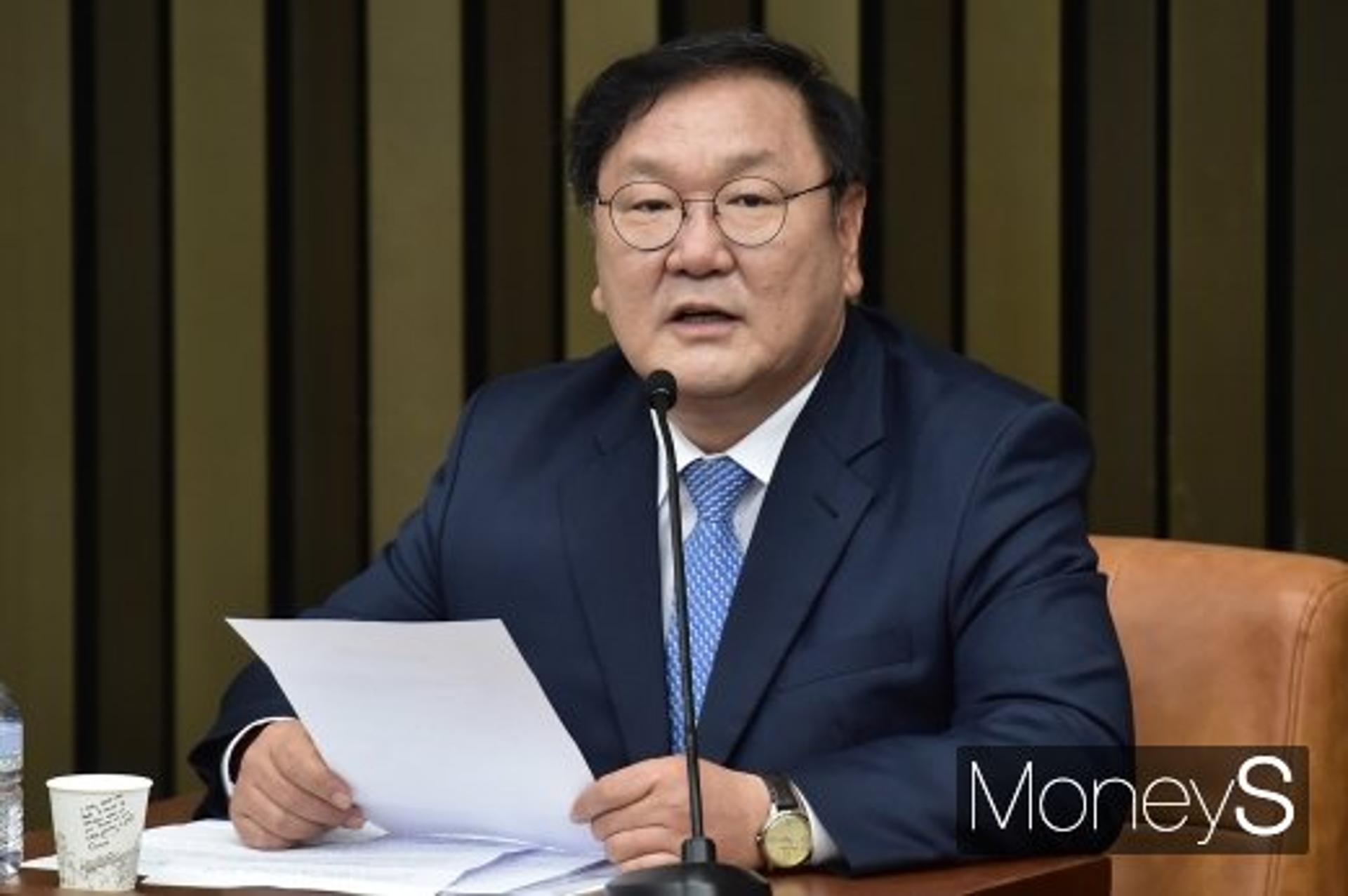 [속보] 김태년 "문재인정부 성공 위해 모든 노력 쏟아 부을 것"