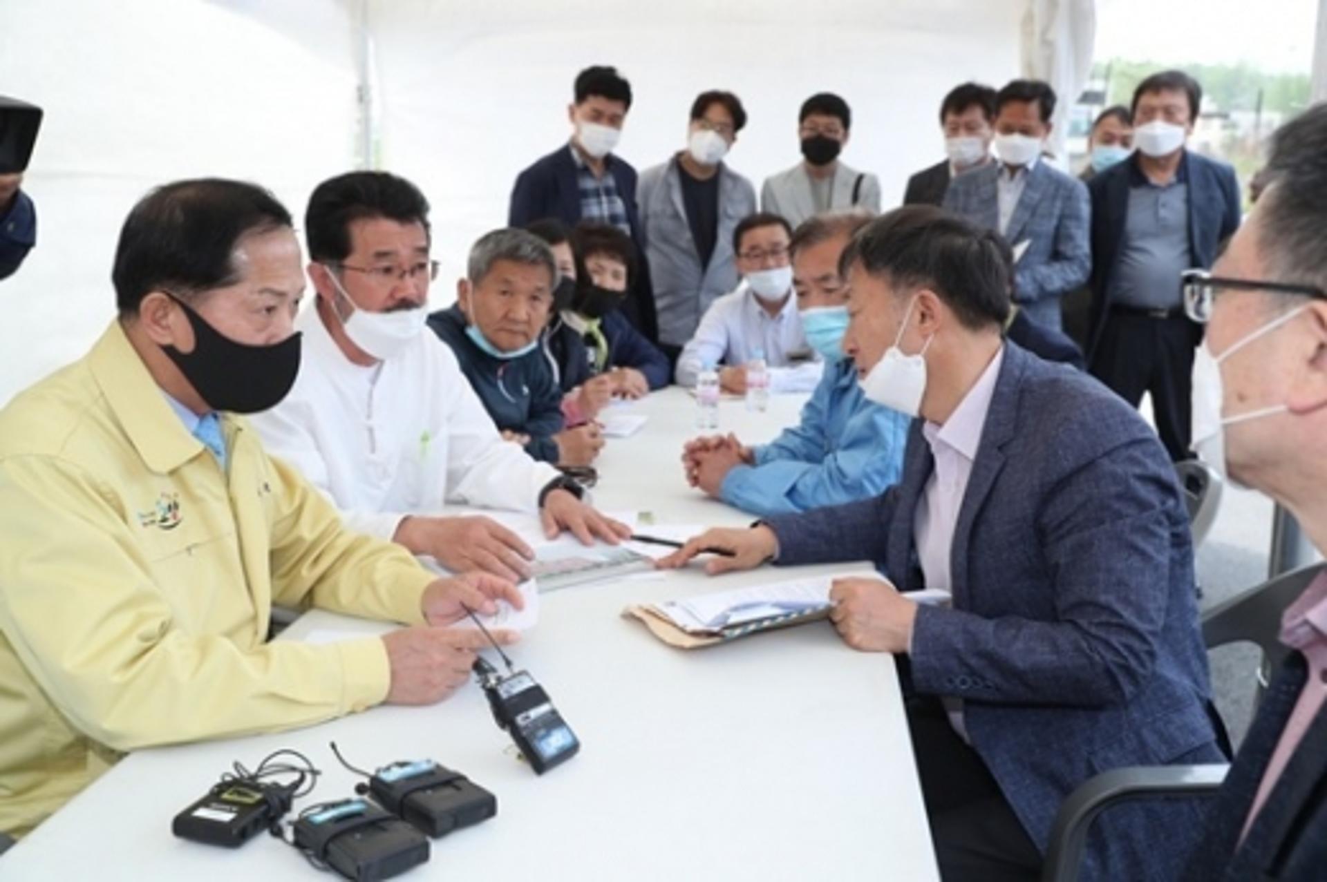 이재준 고양시장, 주차장 집무실서 'LH 개발이익 환수' 초강수