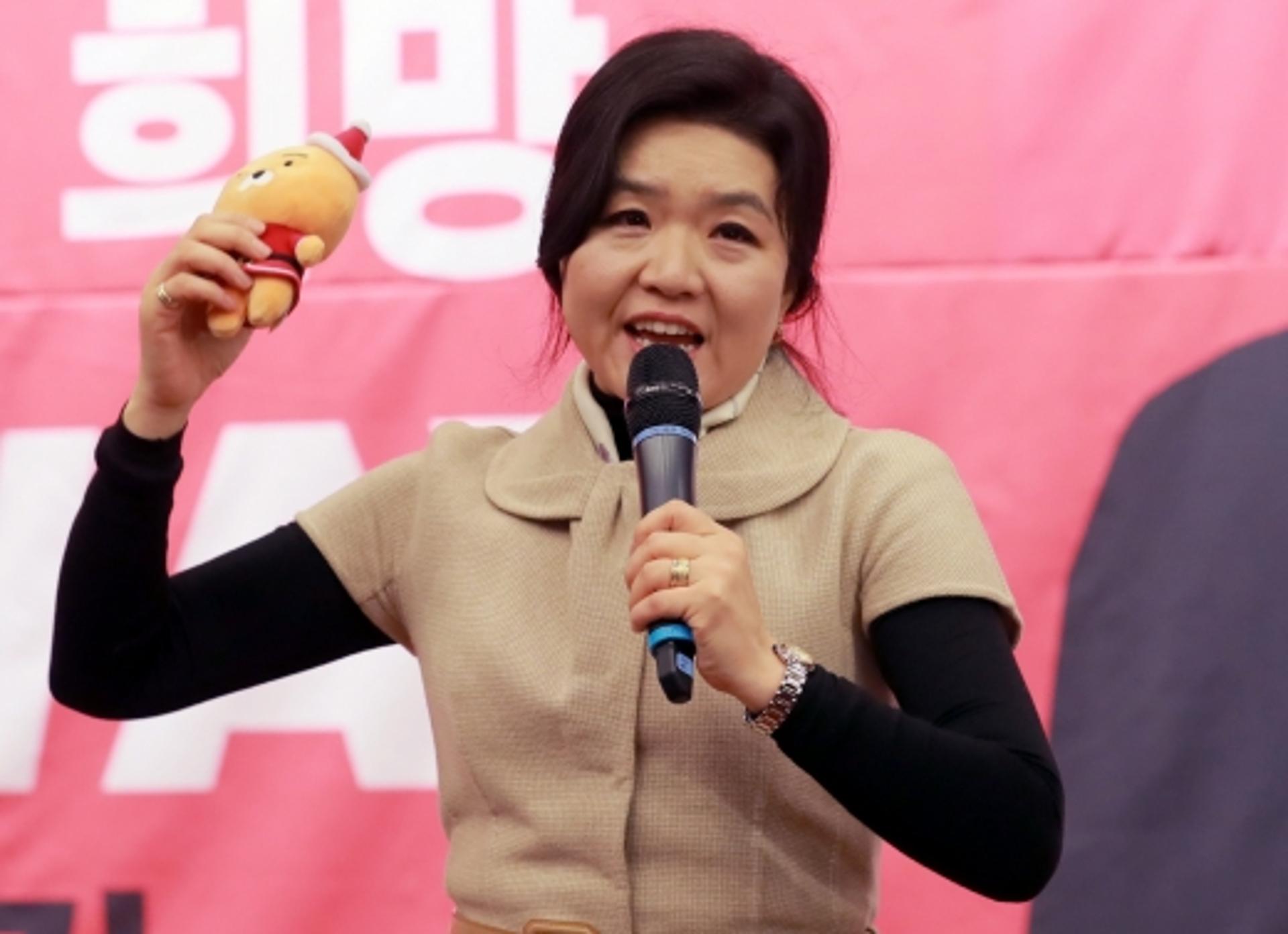 류여해 "박근혜, 코로나19 검사대상 불포함… 엉터리"