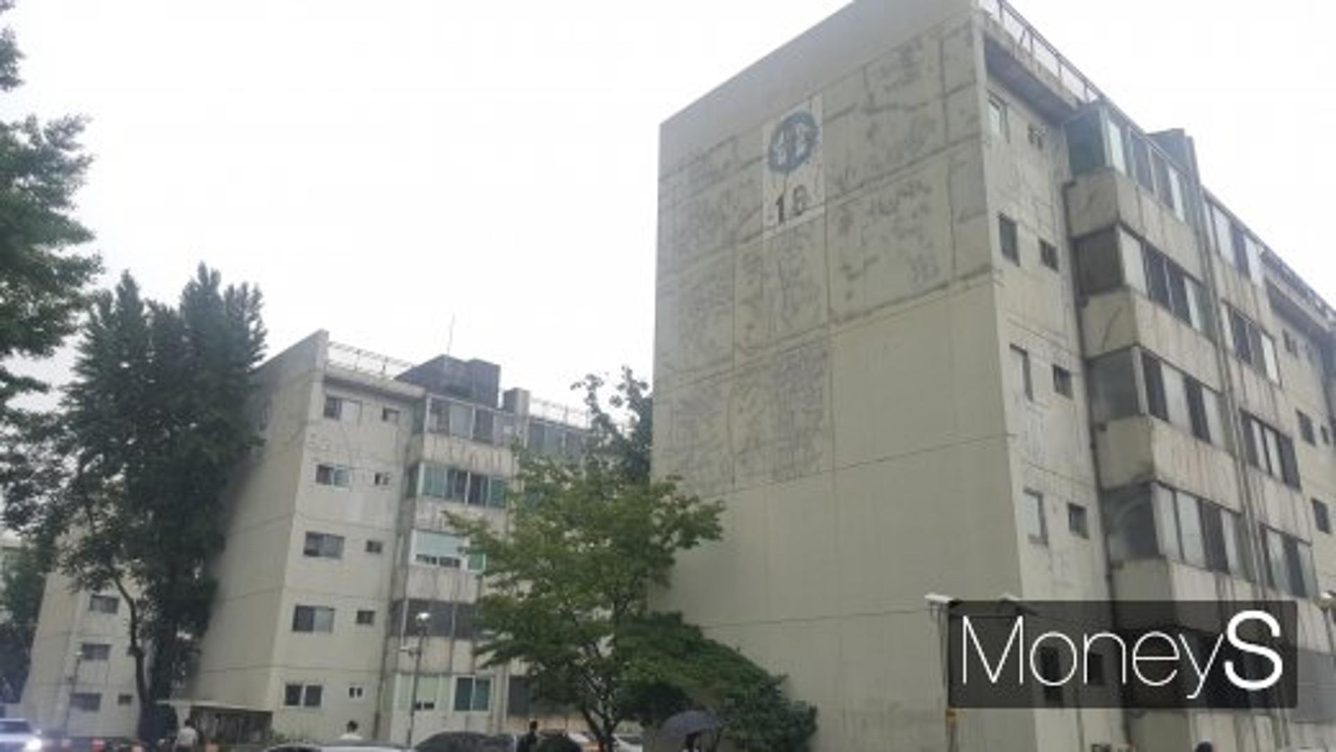 [단독] 신사협정도 위반하는 반포3주구 '삼성·대우'… 행정당국 '골치'