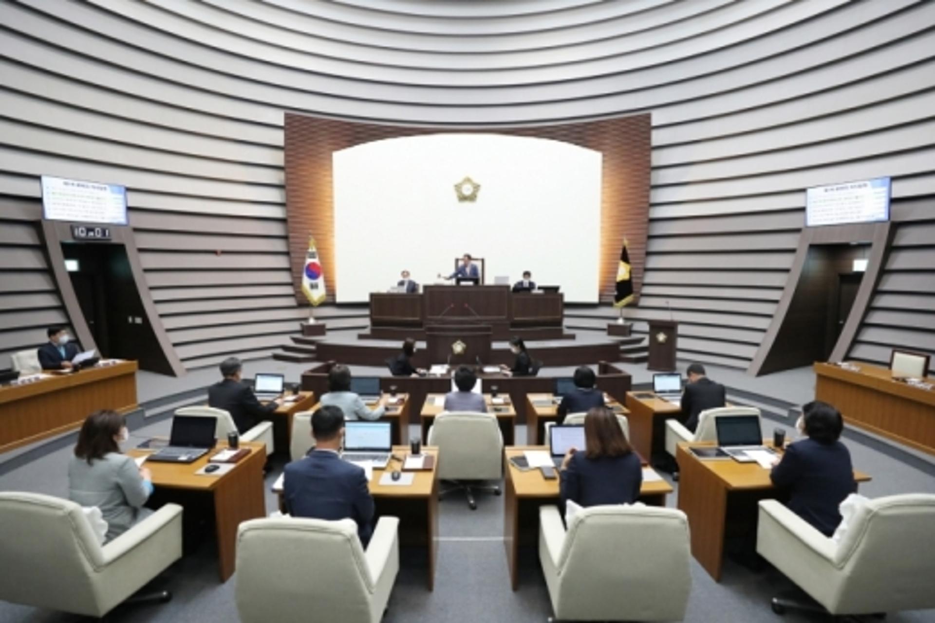 광주시의회, 외국인 재난기본소득 지급 관련 조례안·예산안 처리